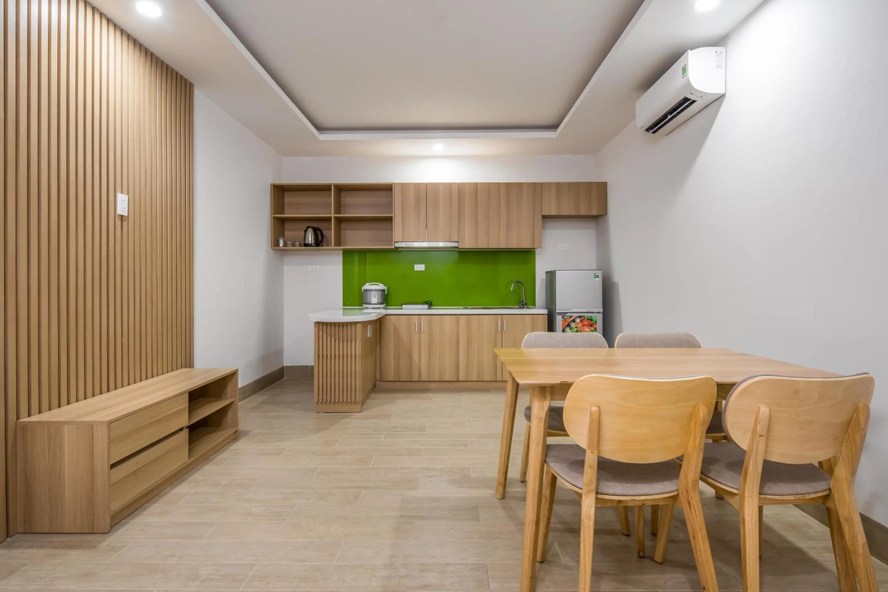 Dining area in An Dương Hotel & Apartment