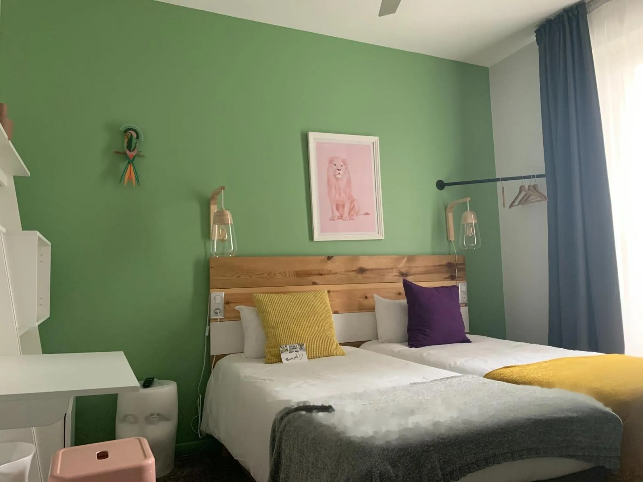 Bedroom, Bed in Urban Jungle Hôtel Orleans