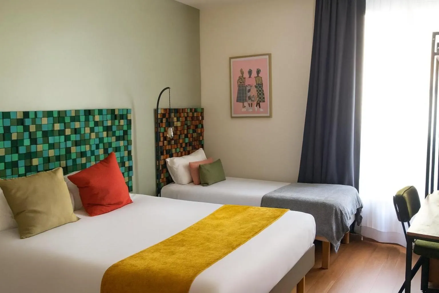 Bed in Urban Jungle Hôtel Orleans