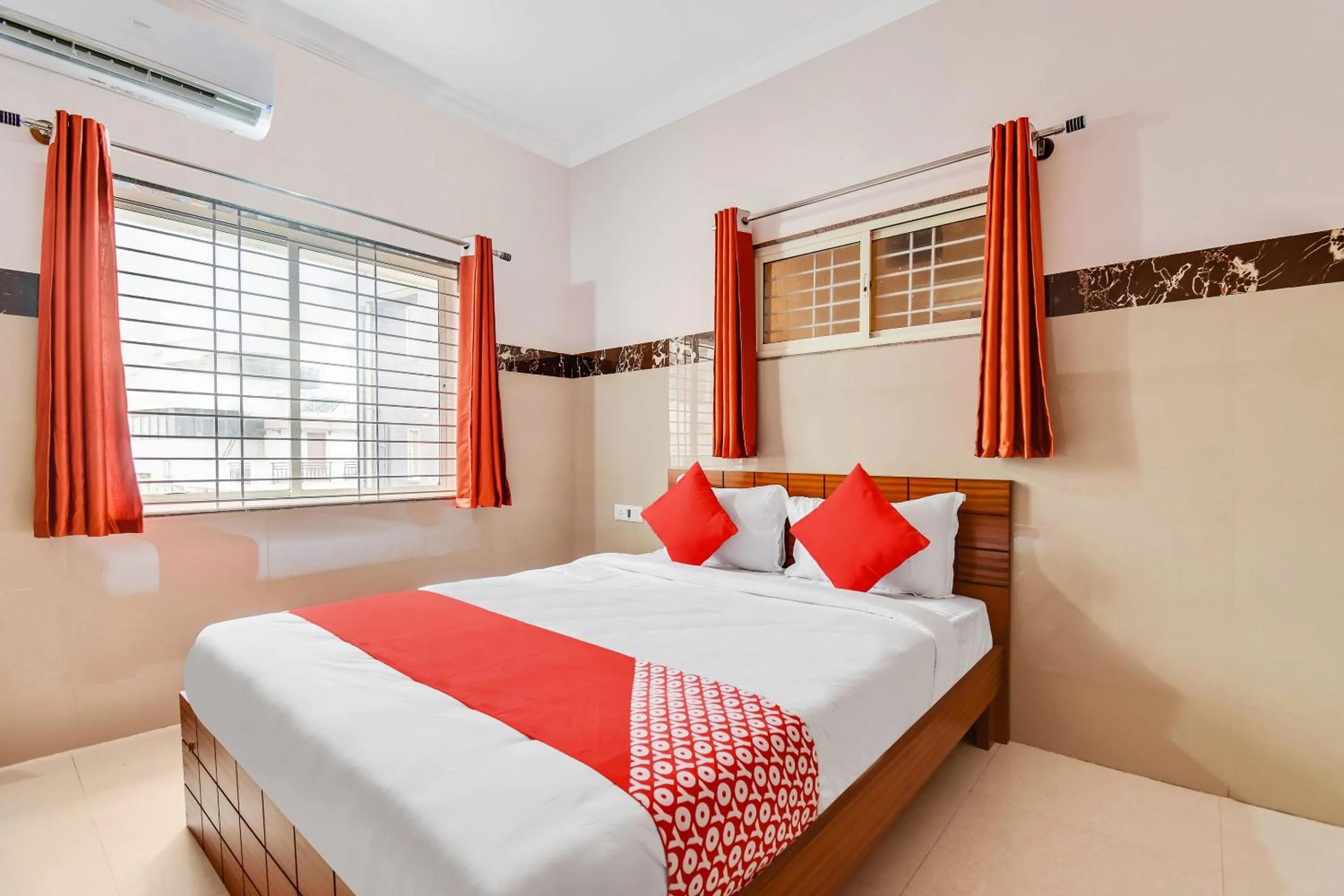 Bedroom, Bed in Hotel O Sri Sai Guru Comforts