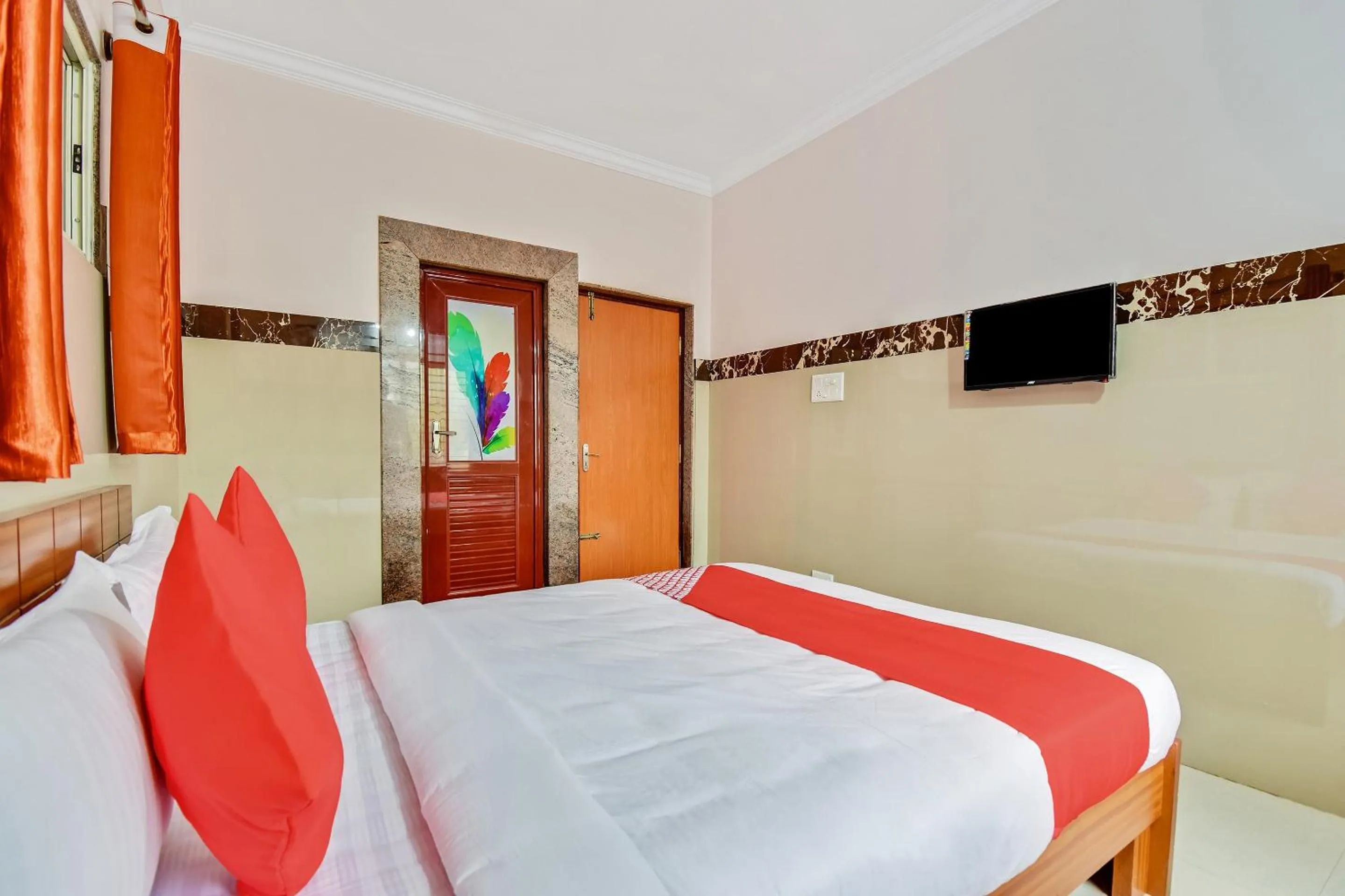 Bedroom, Bed in Hotel O Sri Sai Guru Comforts