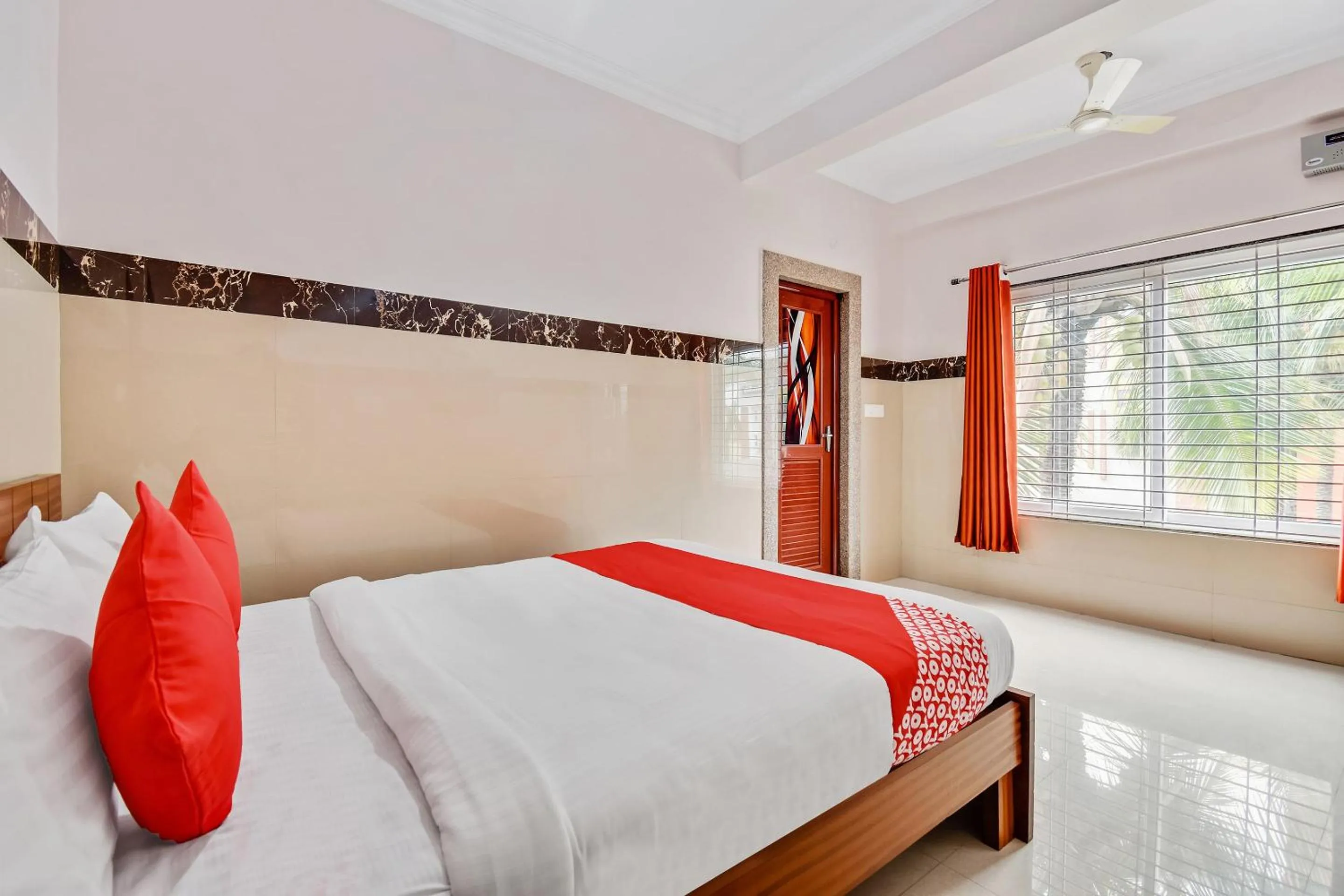 Bedroom, Bed in Hotel O Sri Sai Guru Comforts