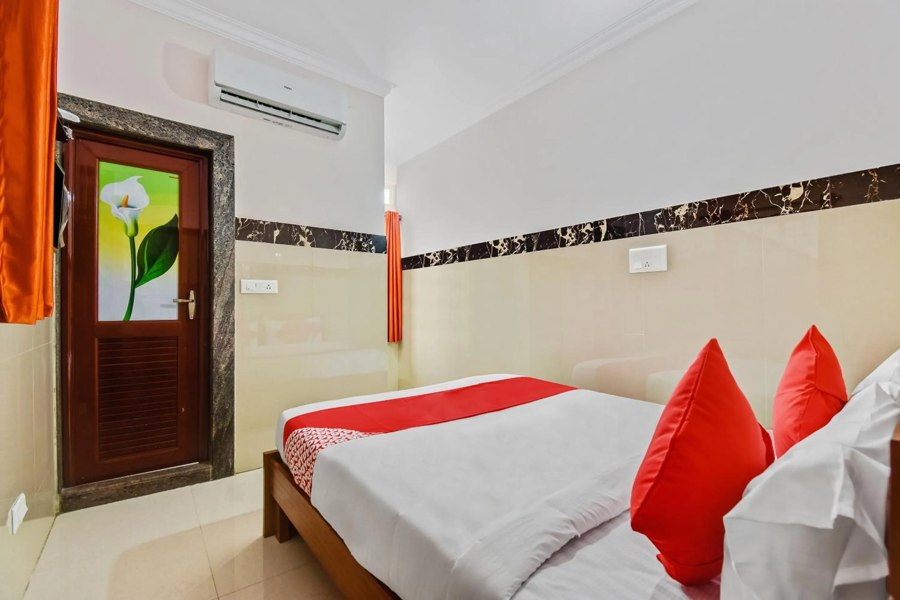 Bedroom, Bed in Hotel O Sri Sai Guru Comforts