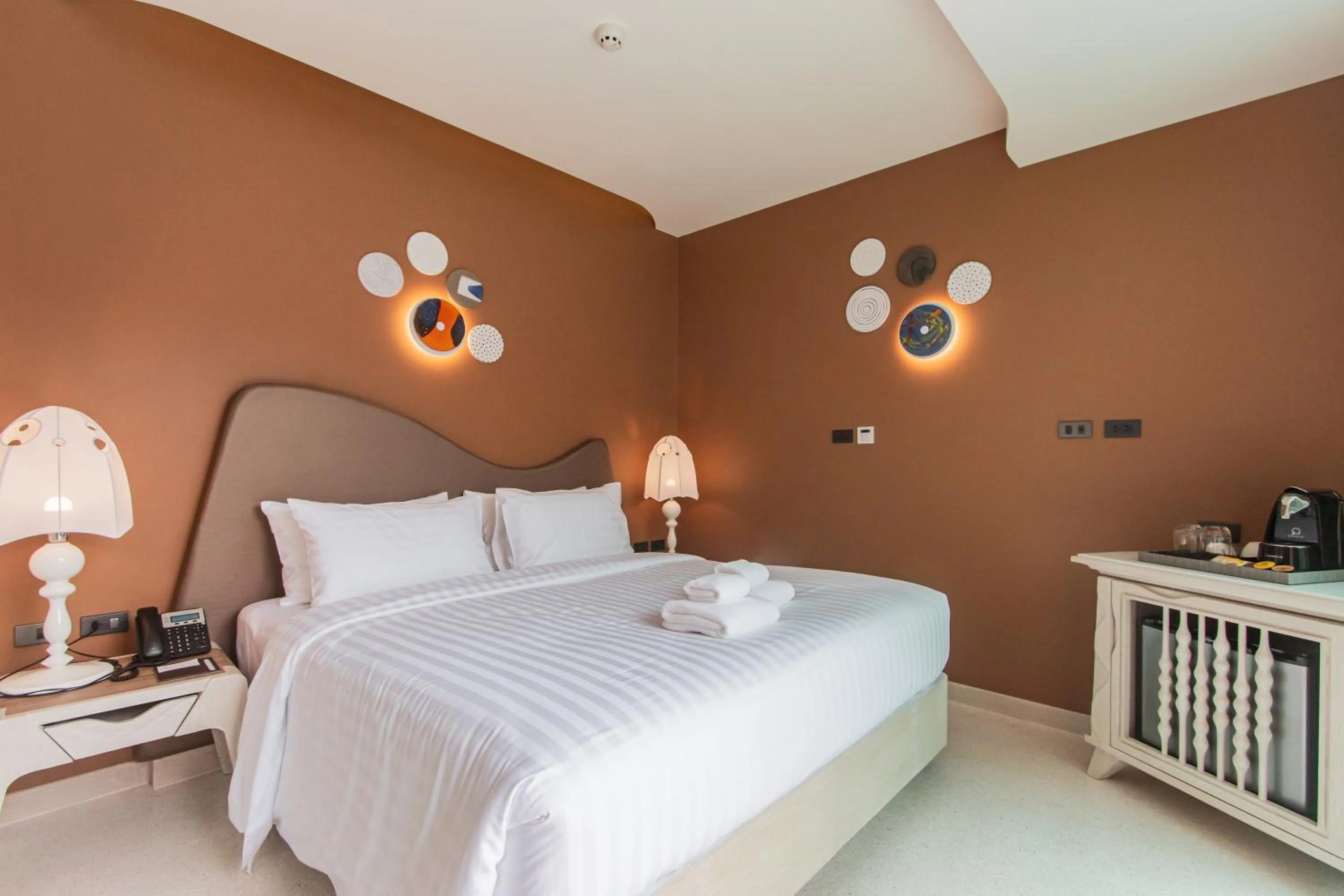 Bed in Rachabhura Hotel