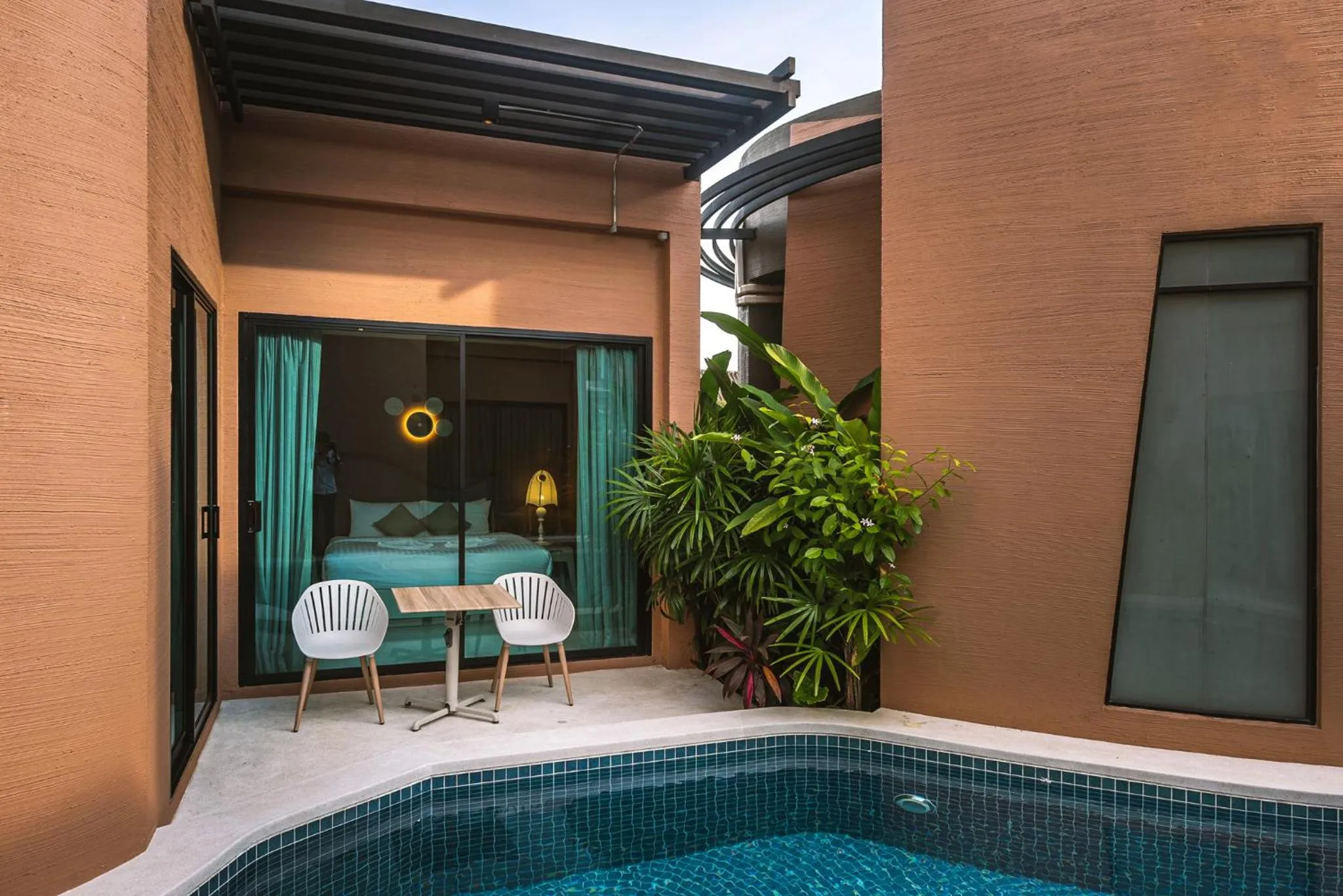 Swimming pool in Rachabhura Hotel