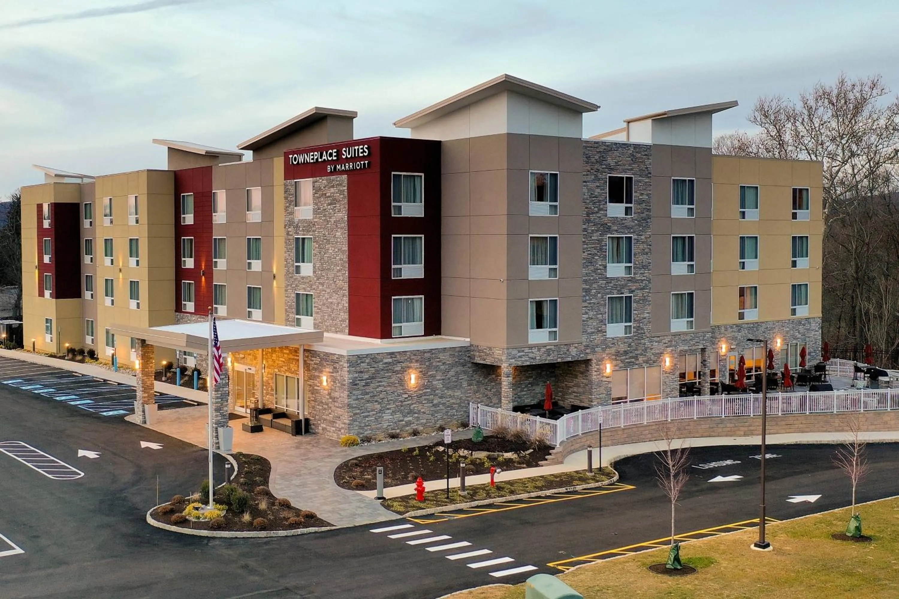 Property building in TownePlace Suites by Marriott Clinton