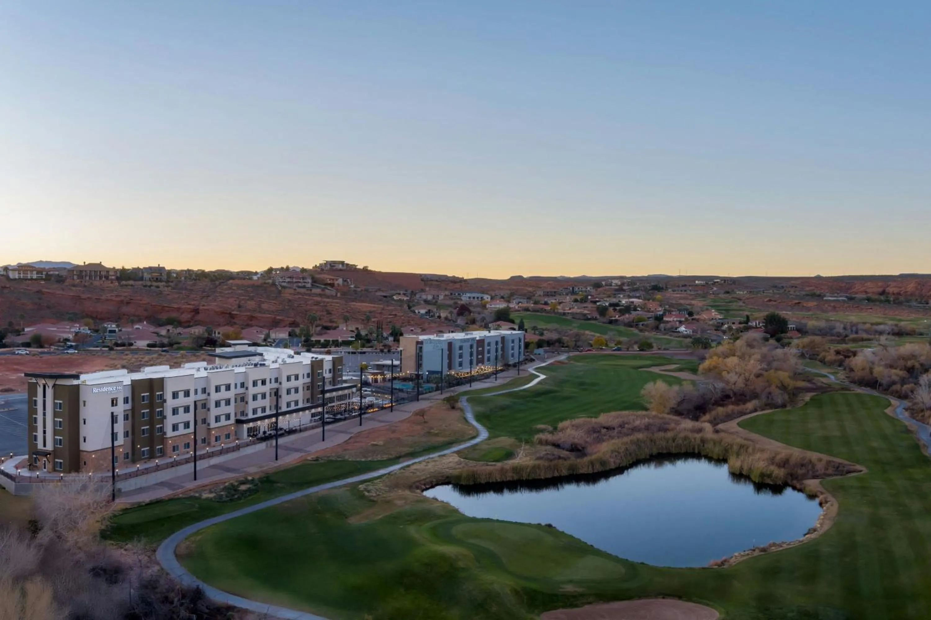 Property building in SpringHill Suites by Marriott St. George Washington