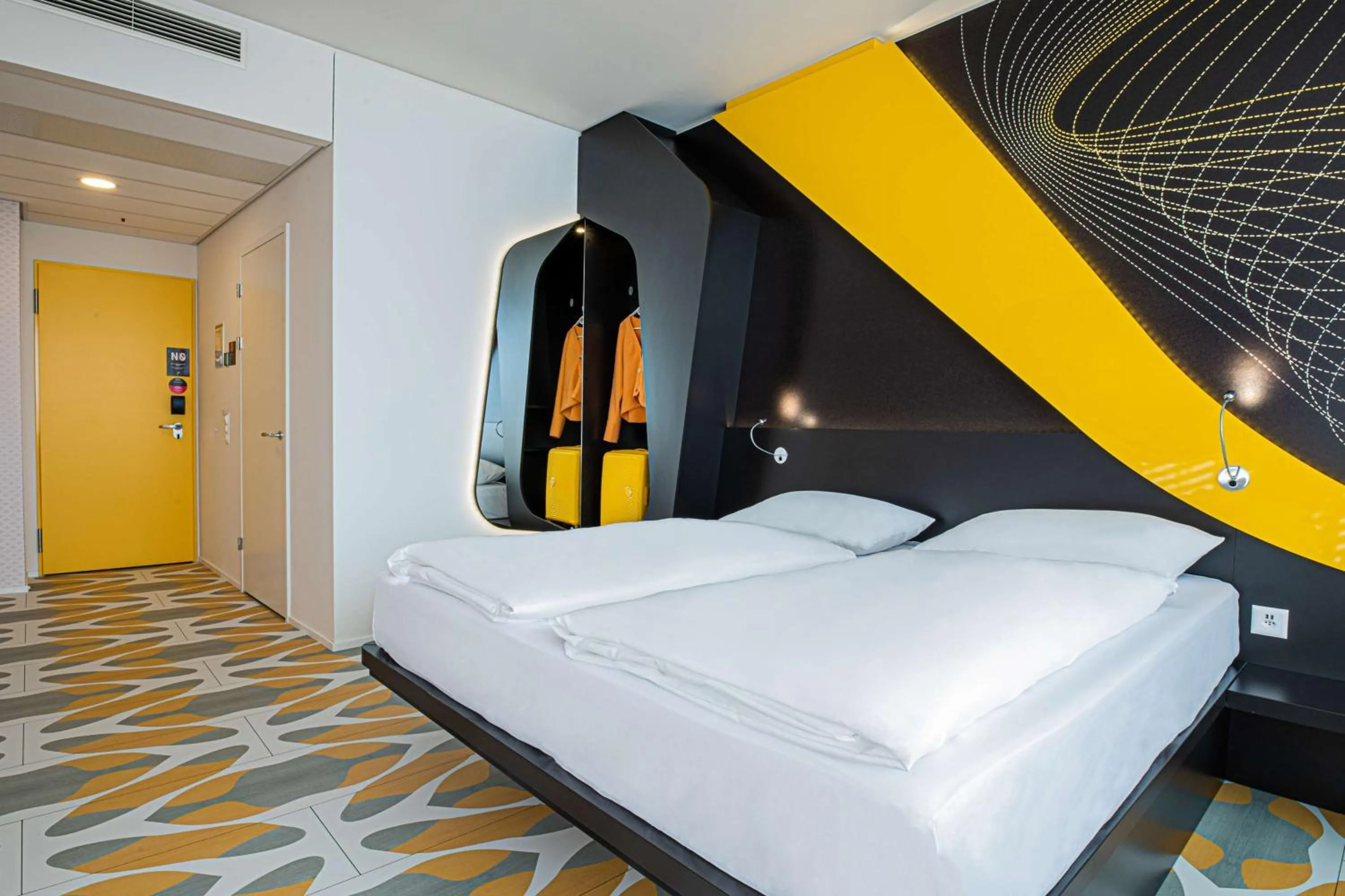 Bedroom, Bed in Prize by Radisson, Bern City