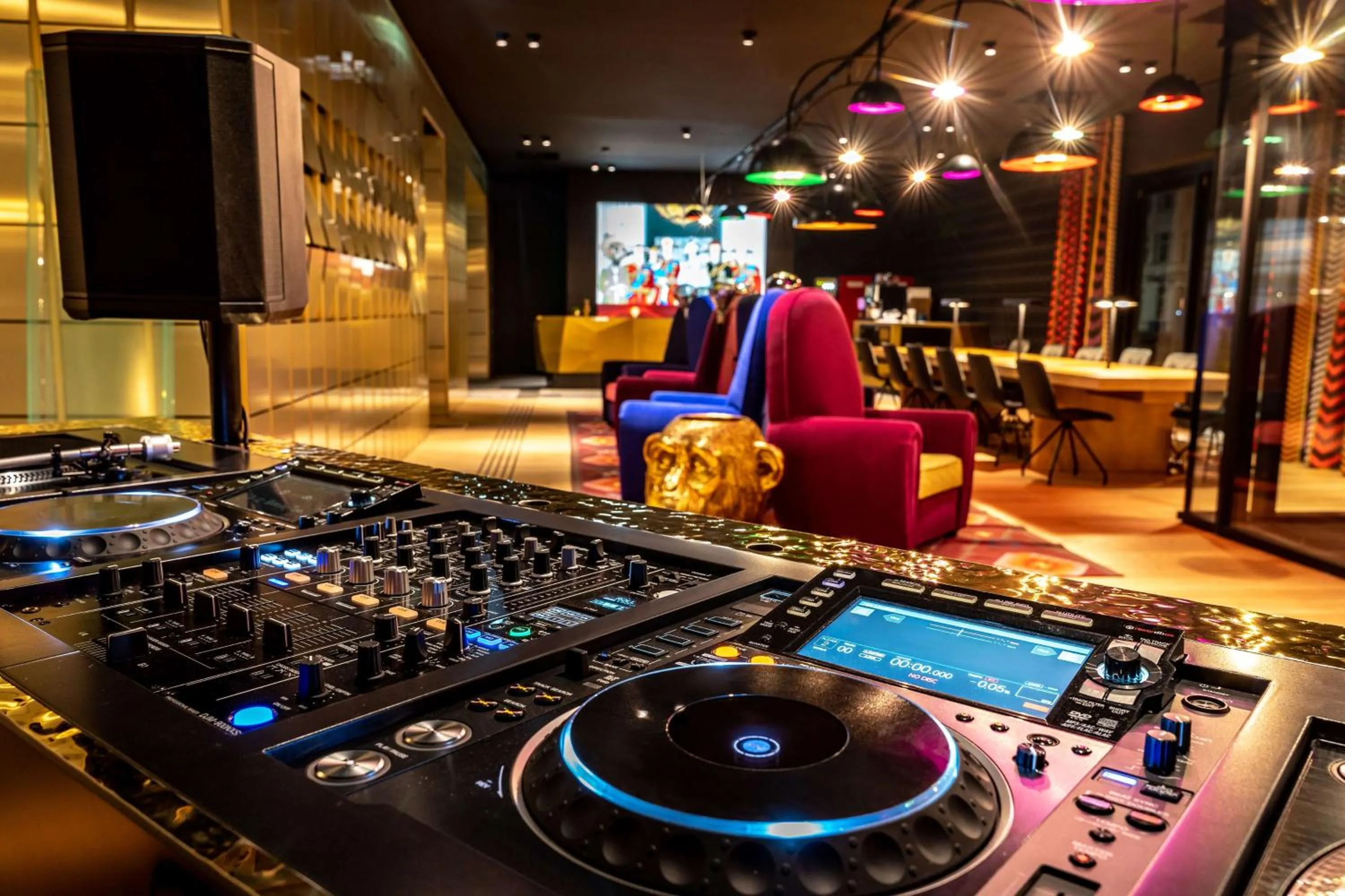 Lobby or reception in Me and All Hotel Dusseldorf Oberkassel, by Hyatt