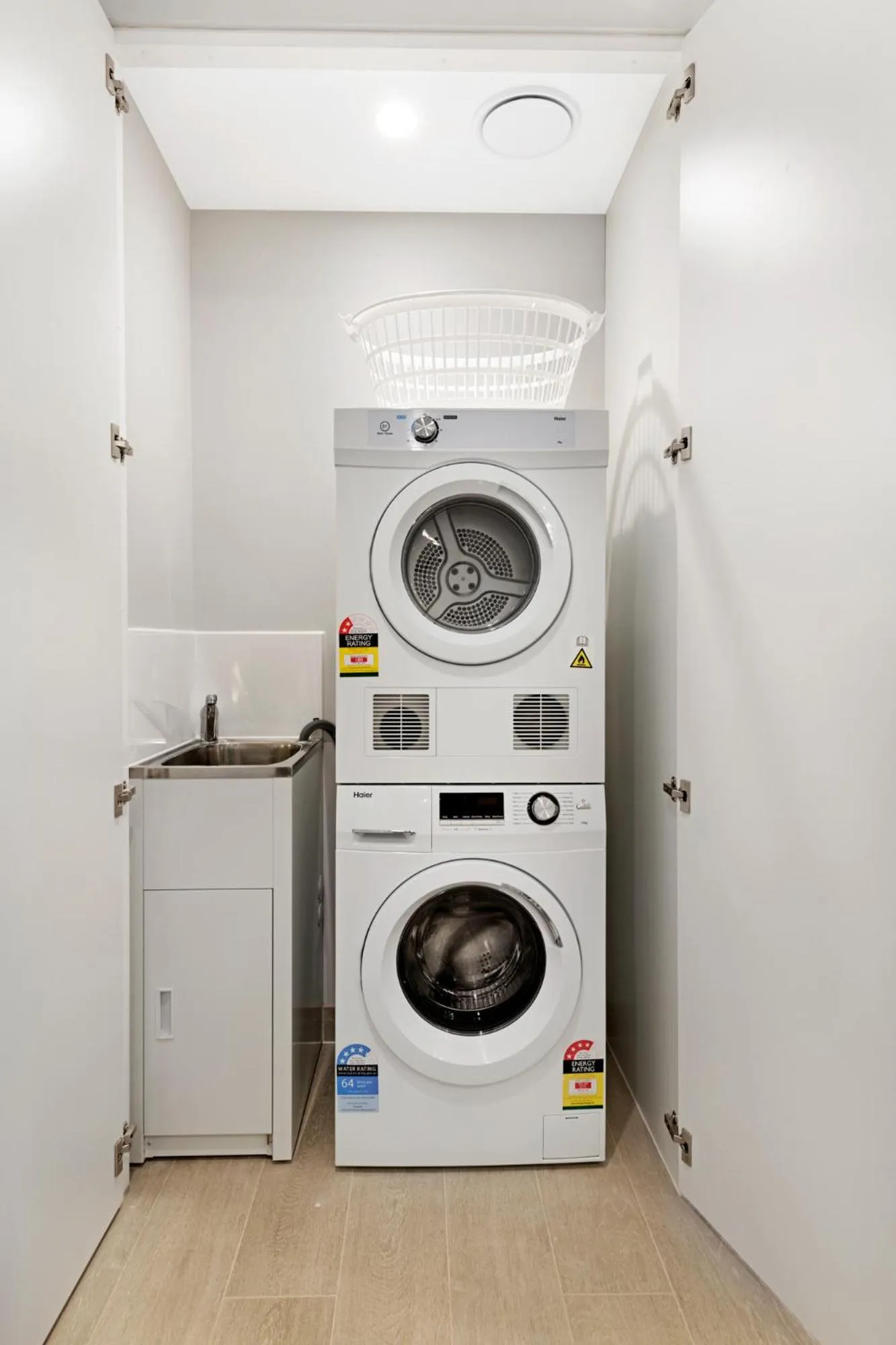 Area and facilities in The Hamptons Apartments - St Kilda