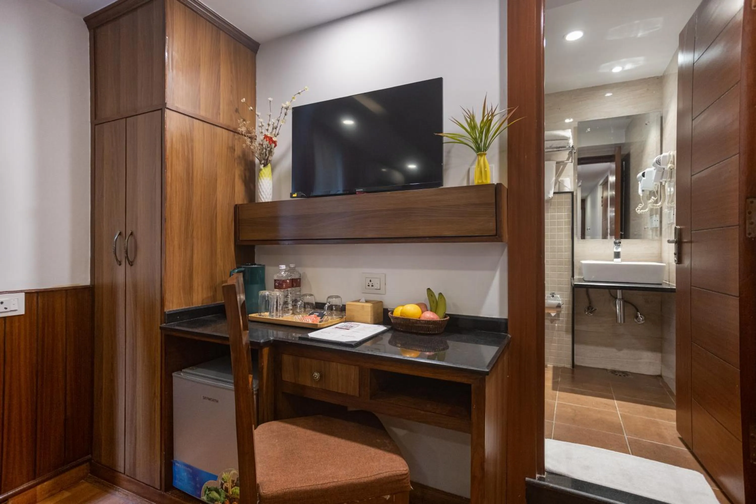 TV and multimedia in Thamel Boutique Hotel