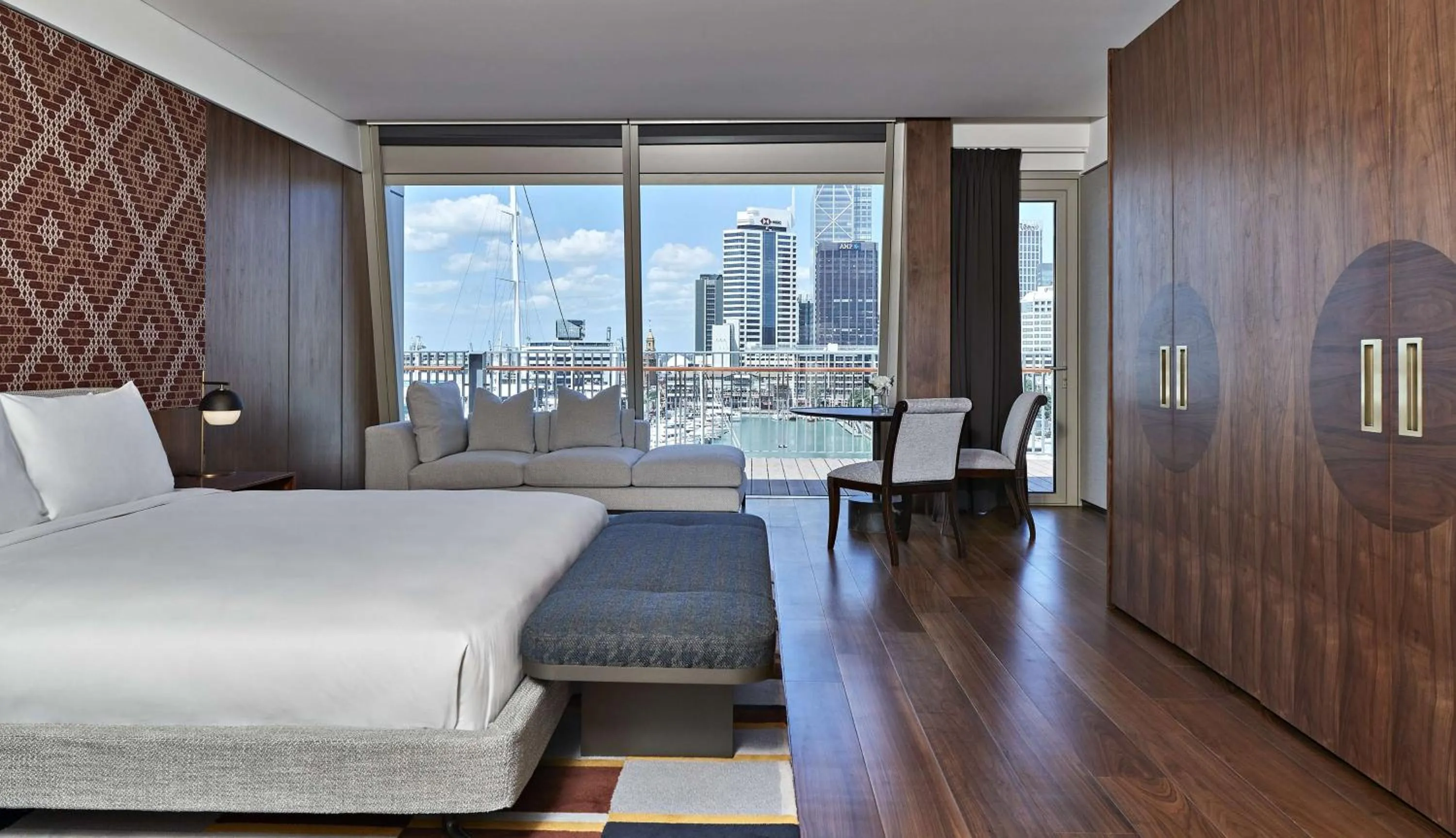 Photo of the whole room, Bed in Park Hyatt Auckland