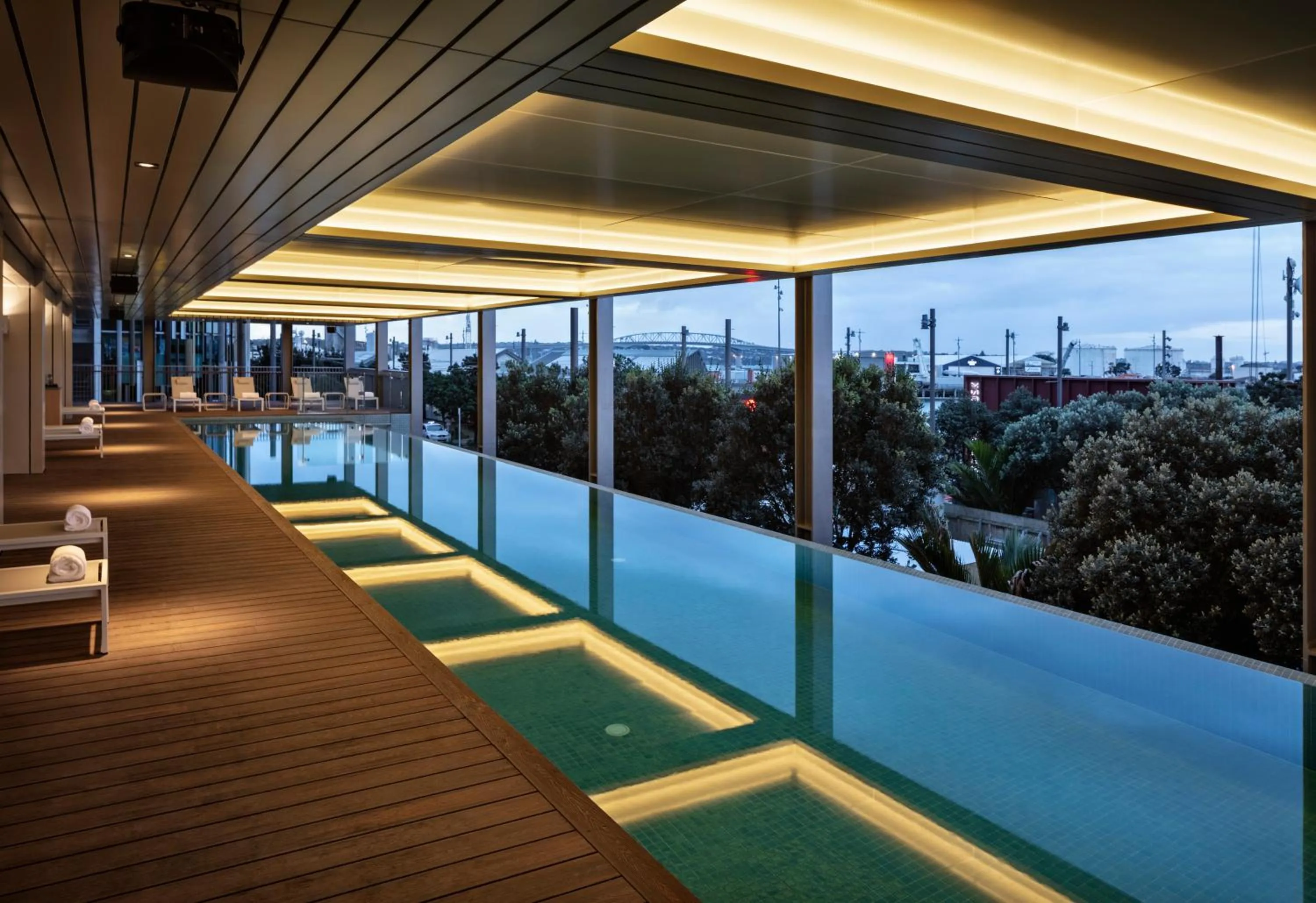 Swimming pool in Park Hyatt Auckland