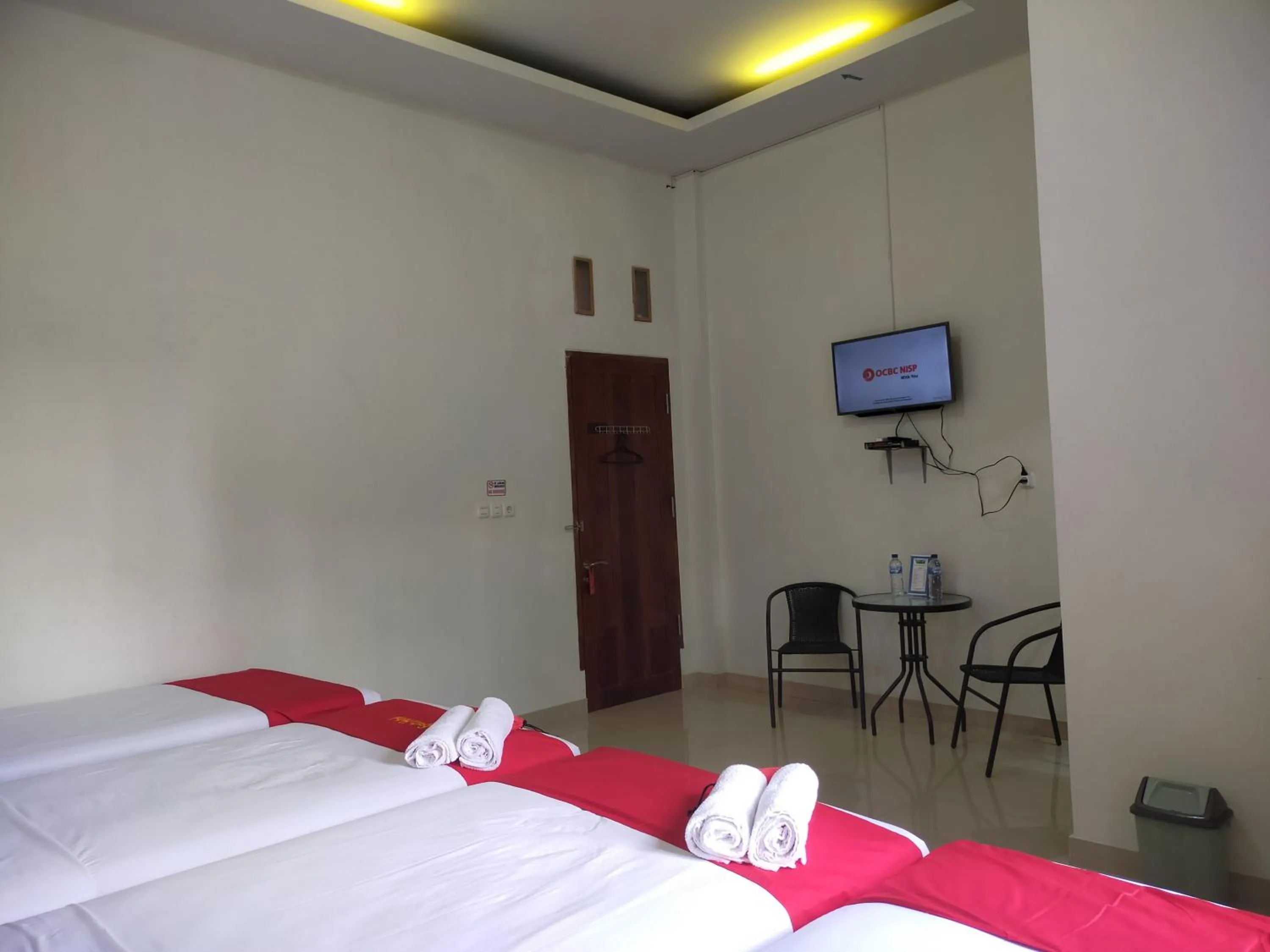 Bed in Gosyen Efata Toraja Hotel