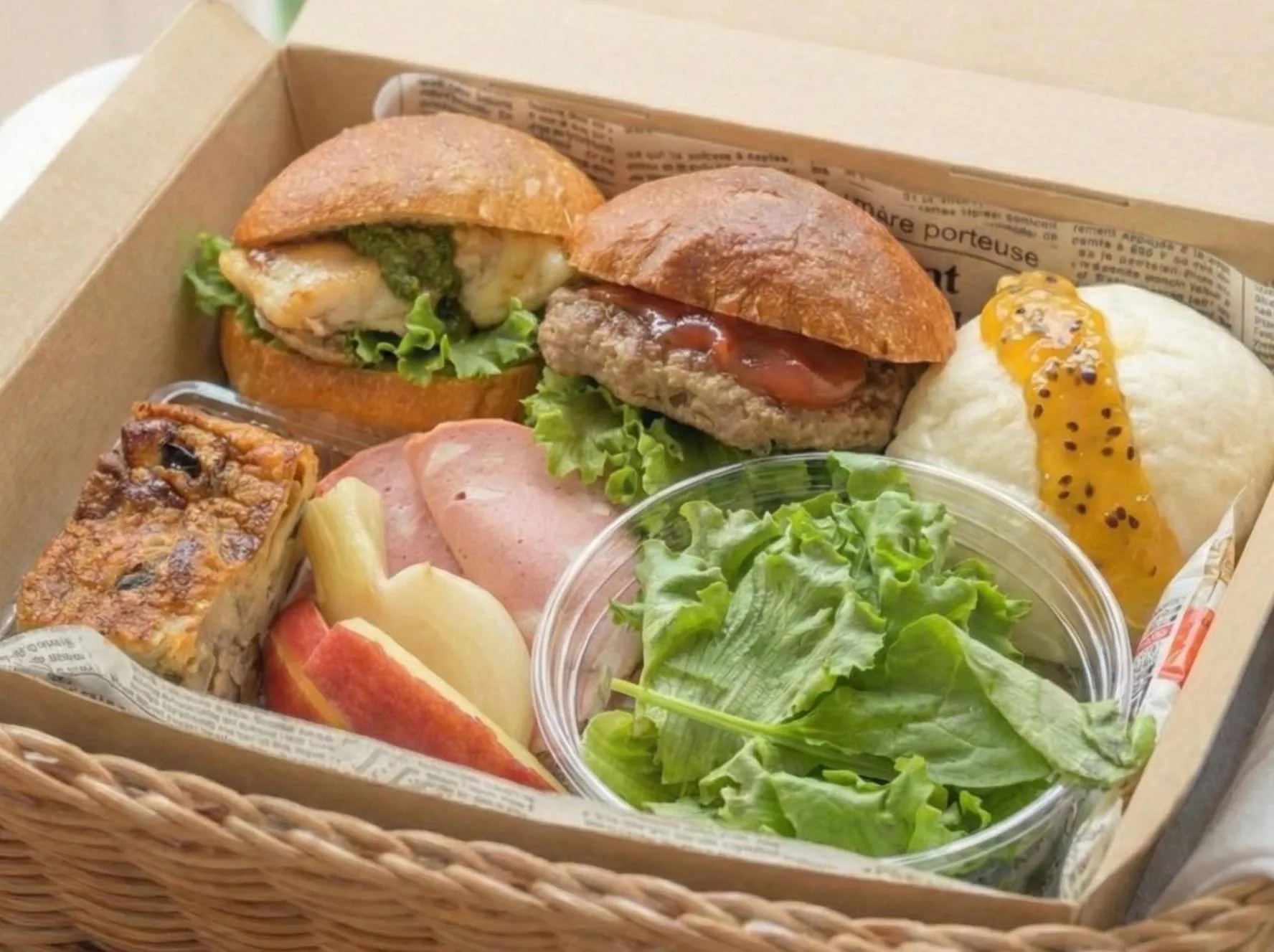 Breakfast in HOTEL MASTAY jingumichi