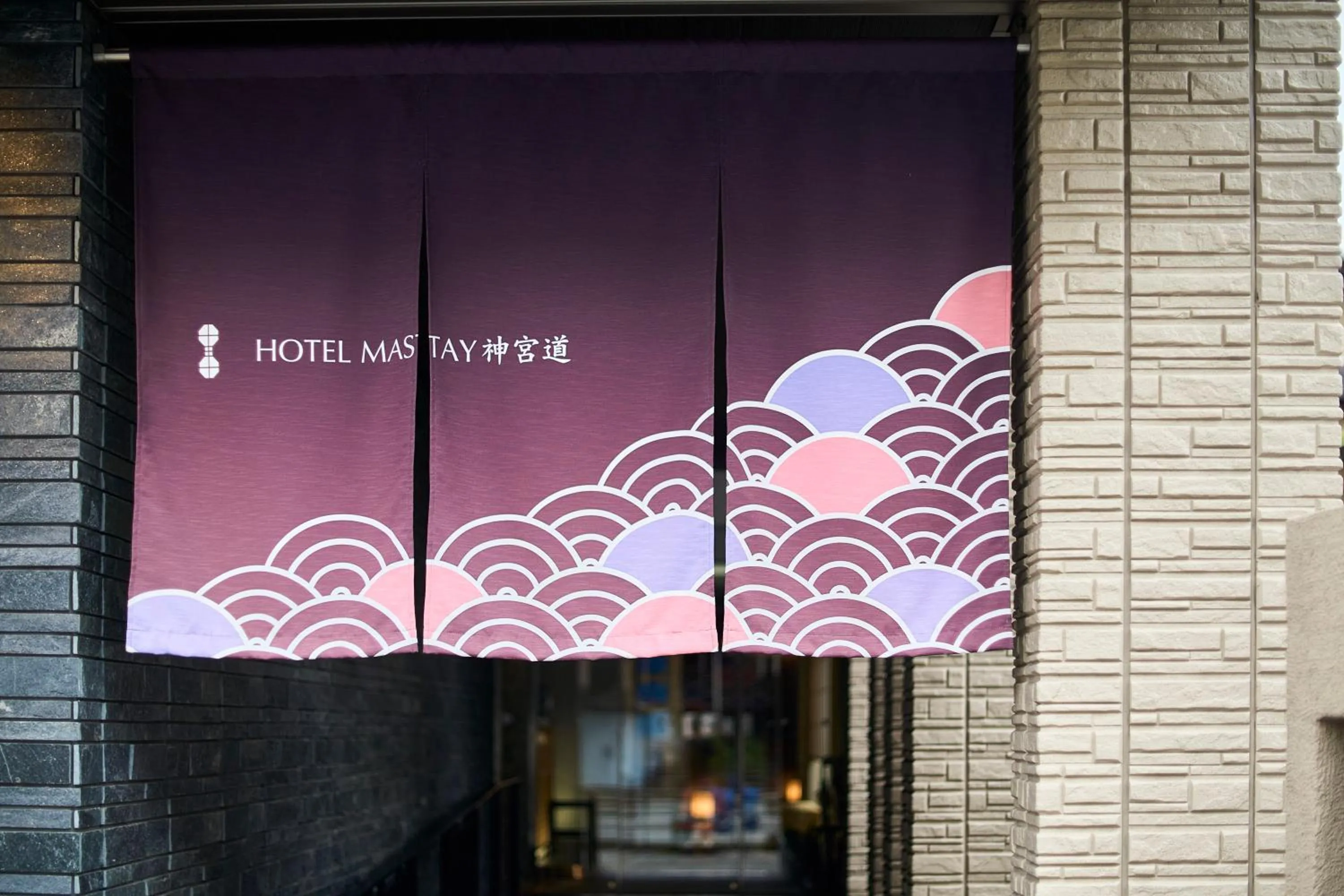Facade/entrance in HOTEL MASTAY jingumichi