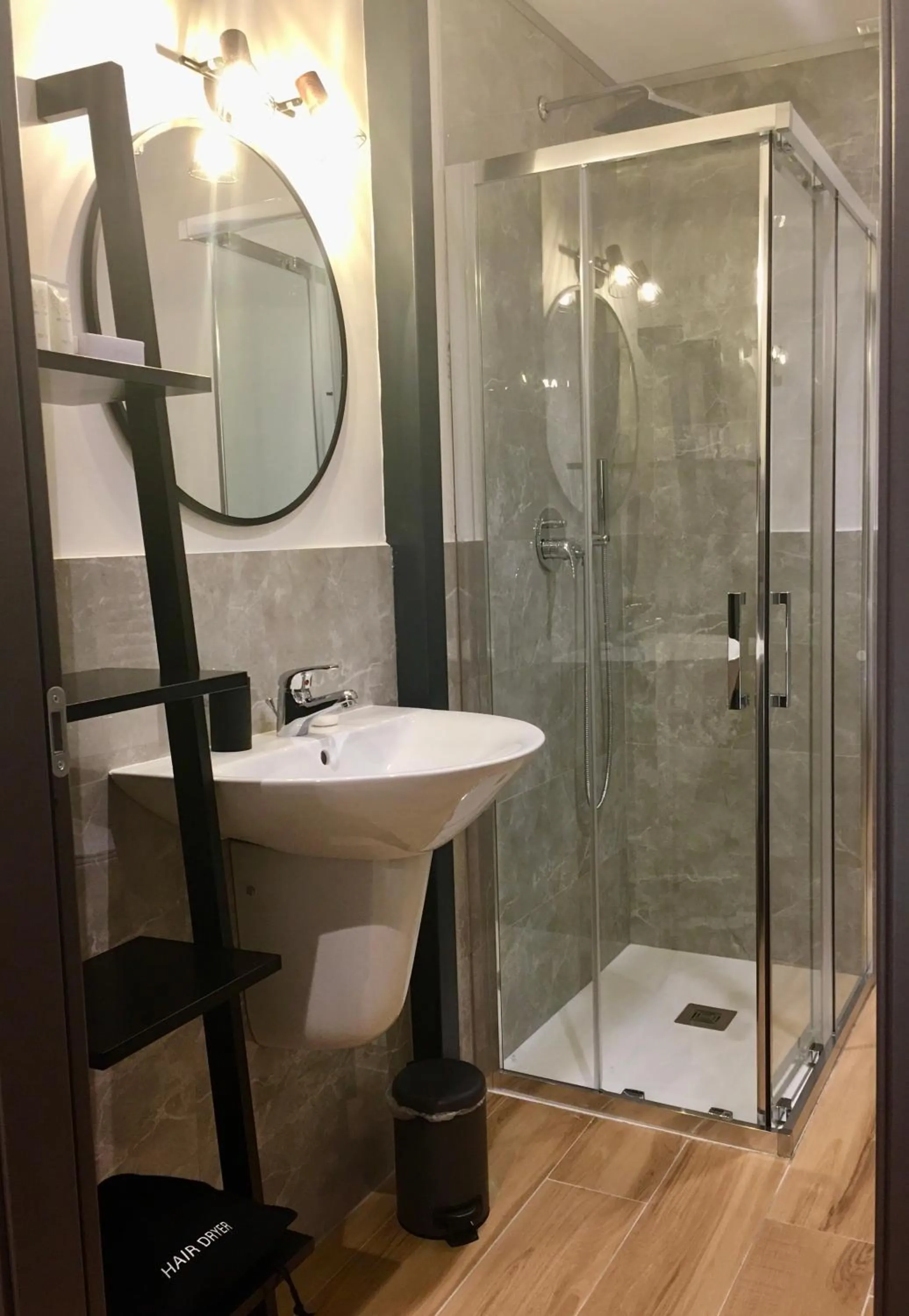 Bathroom in INTOMILAN Galleria Duomo I Boutique & Design Aparthotel