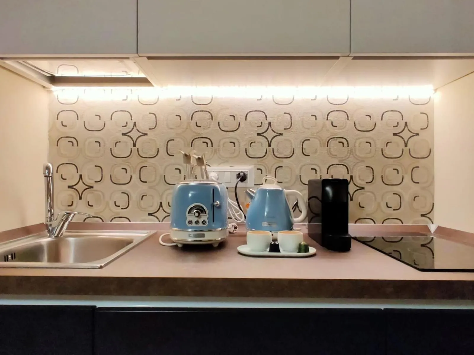 Kitchen or kitchenette in INTOMILAN Galleria Duomo I Boutique & Design Aparthotel