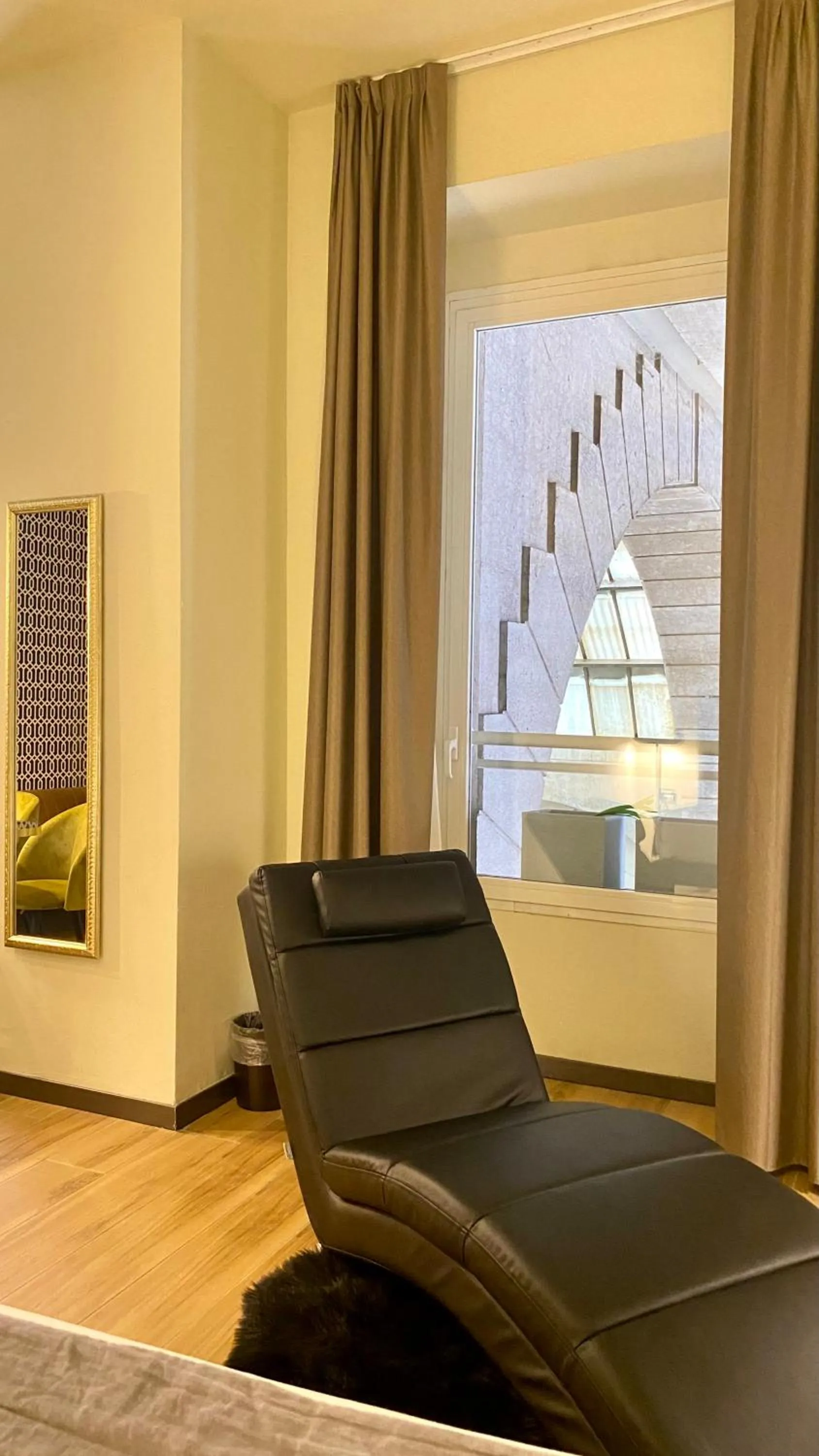 Living room in INTOMILAN Galleria Duomo I Boutique & Design Aparthotel