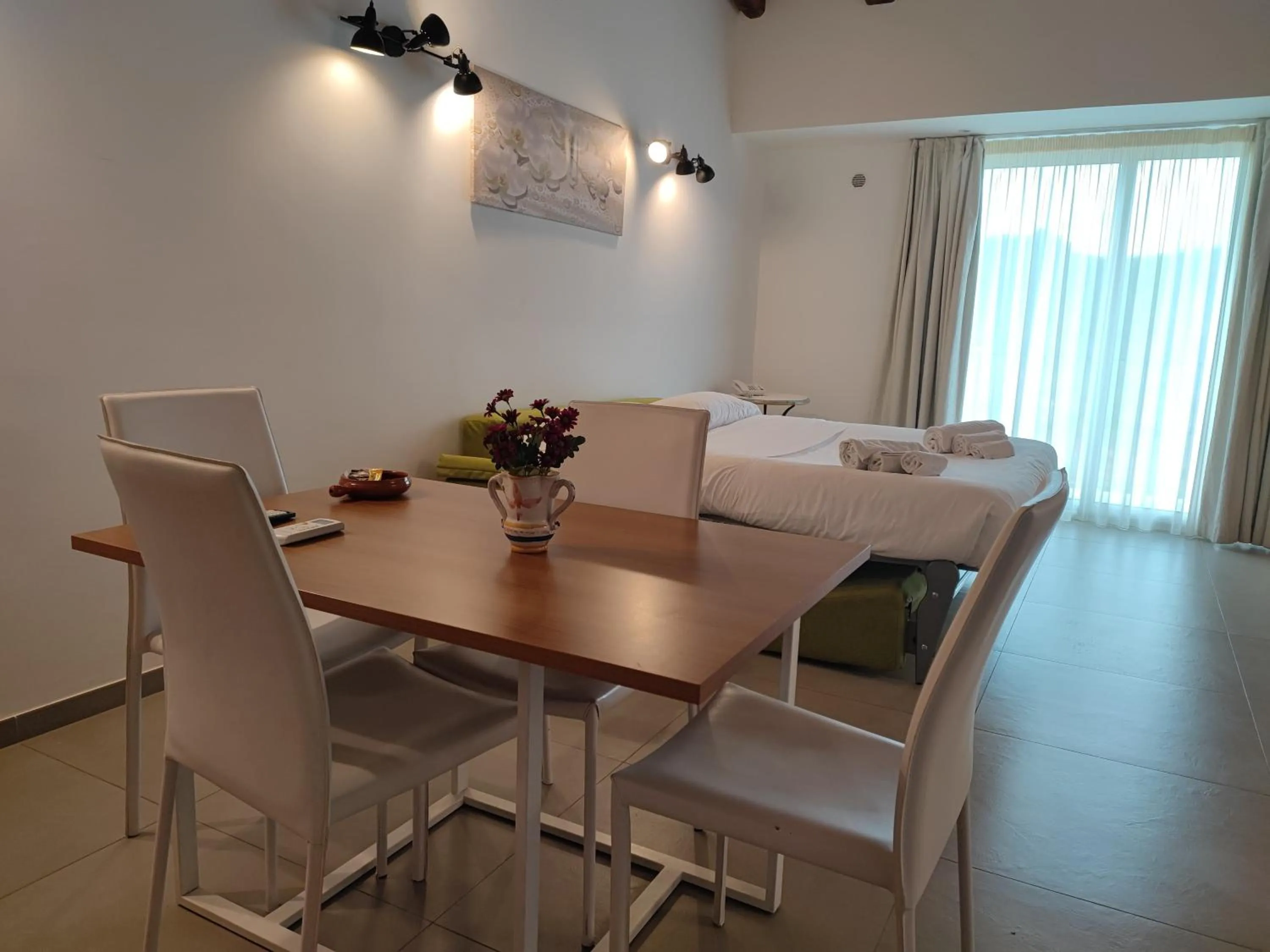 Living room, Bed in Don Vittorio Country Village