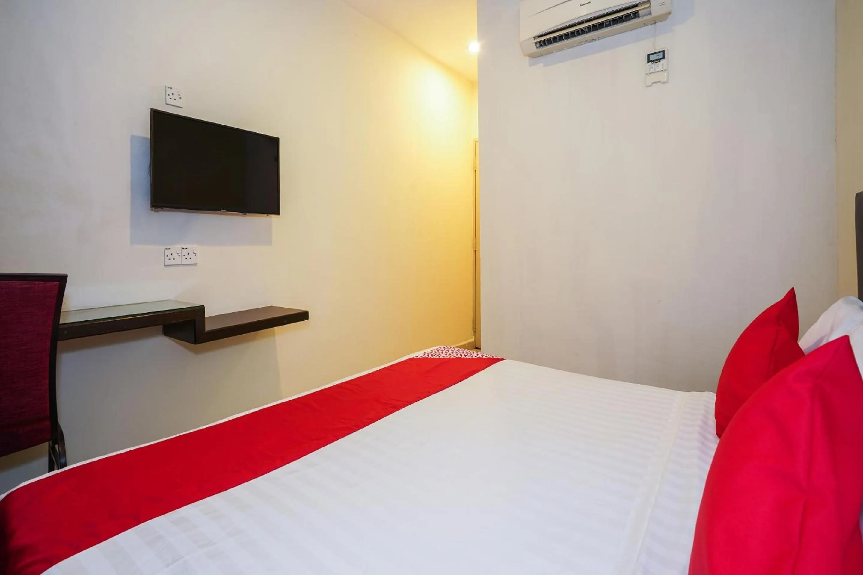 Bedroom in Hotel O Jj Hotel Sitiawan