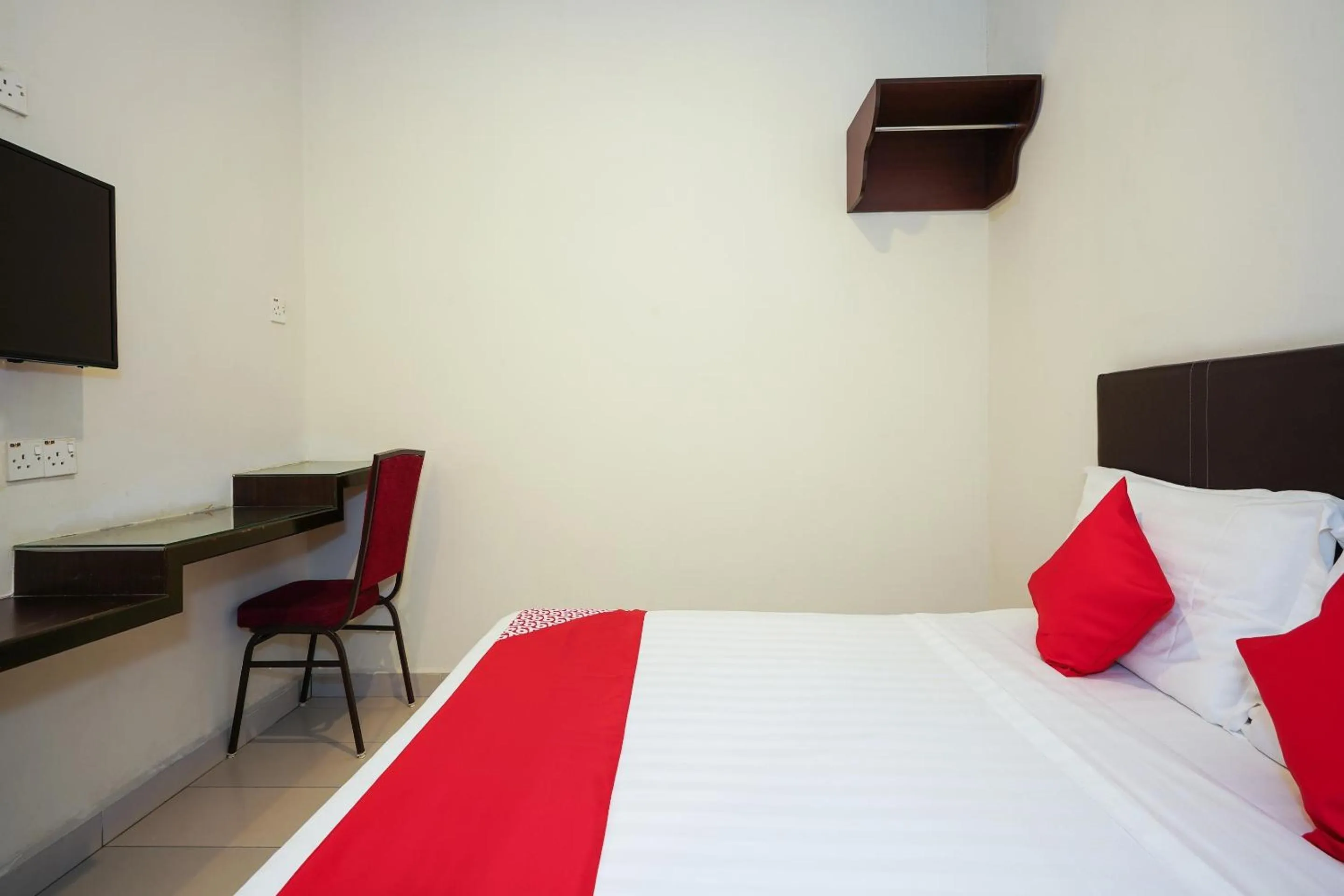 Bedroom in Hotel O Jj Hotel Sitiawan