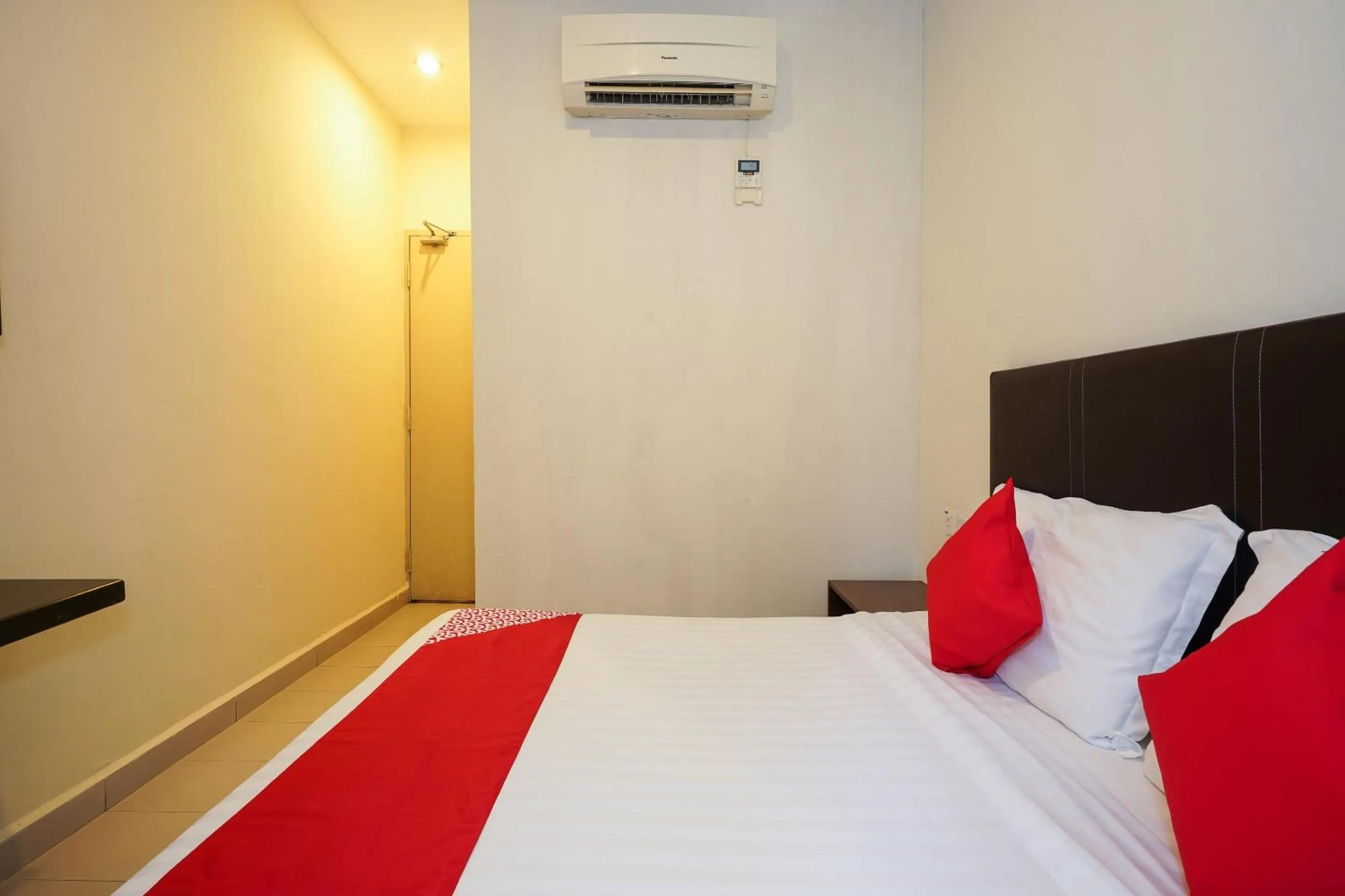 Bedroom in Hotel O Jj Hotel Sitiawan
