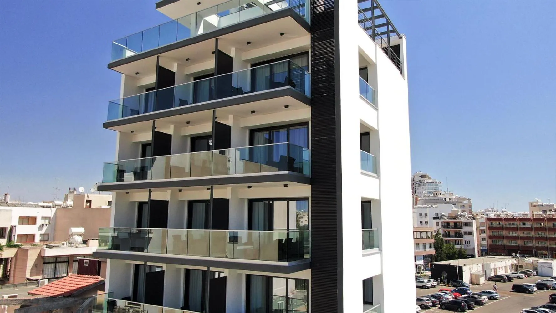 Bird's eye view in Jimmy's Suites