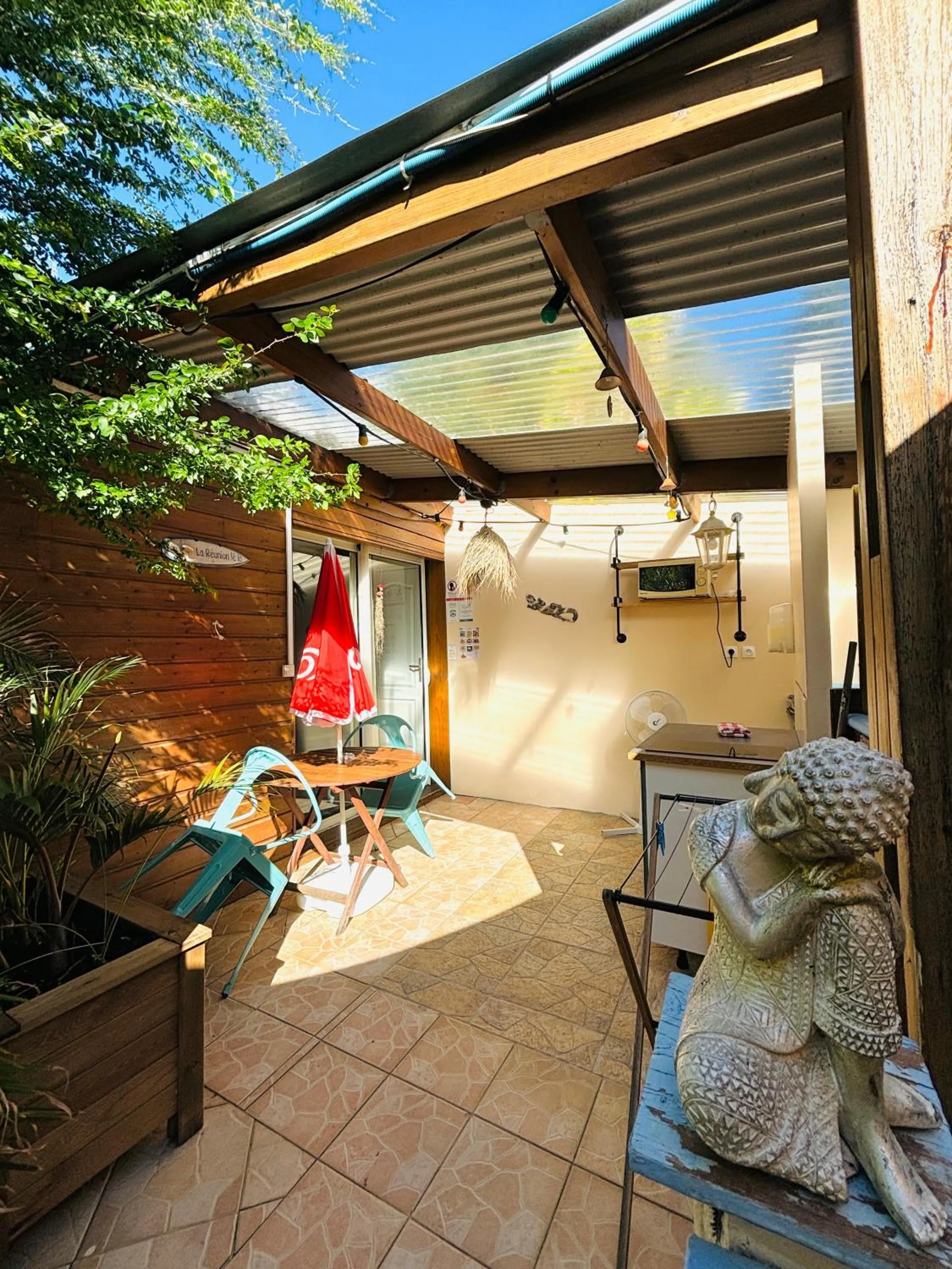 Balcony/Terrace in Hôtel Coco Island
