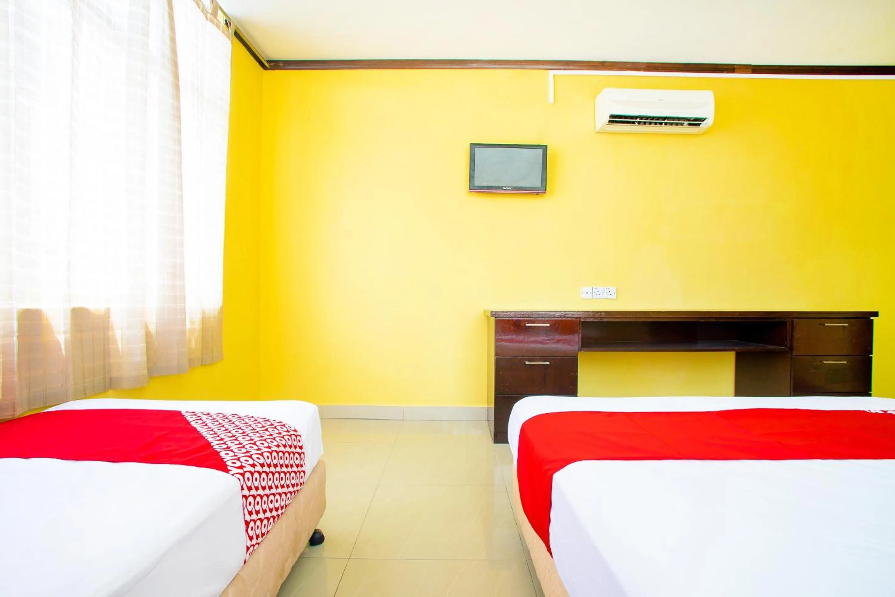 Bedroom, Bed in Hotel O Bbk