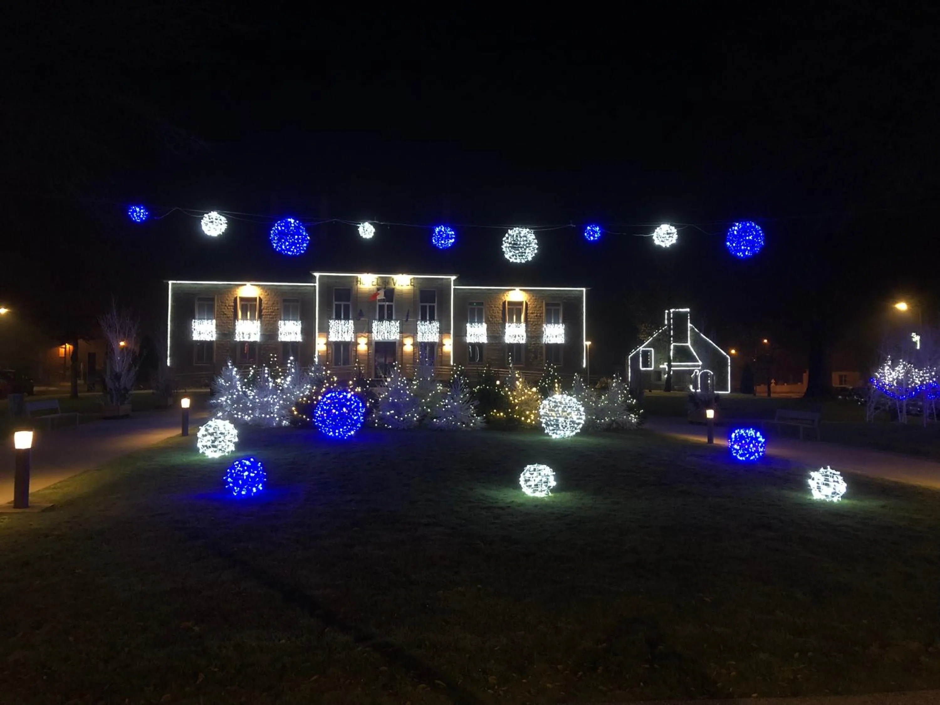 Night in La Blanche Roche