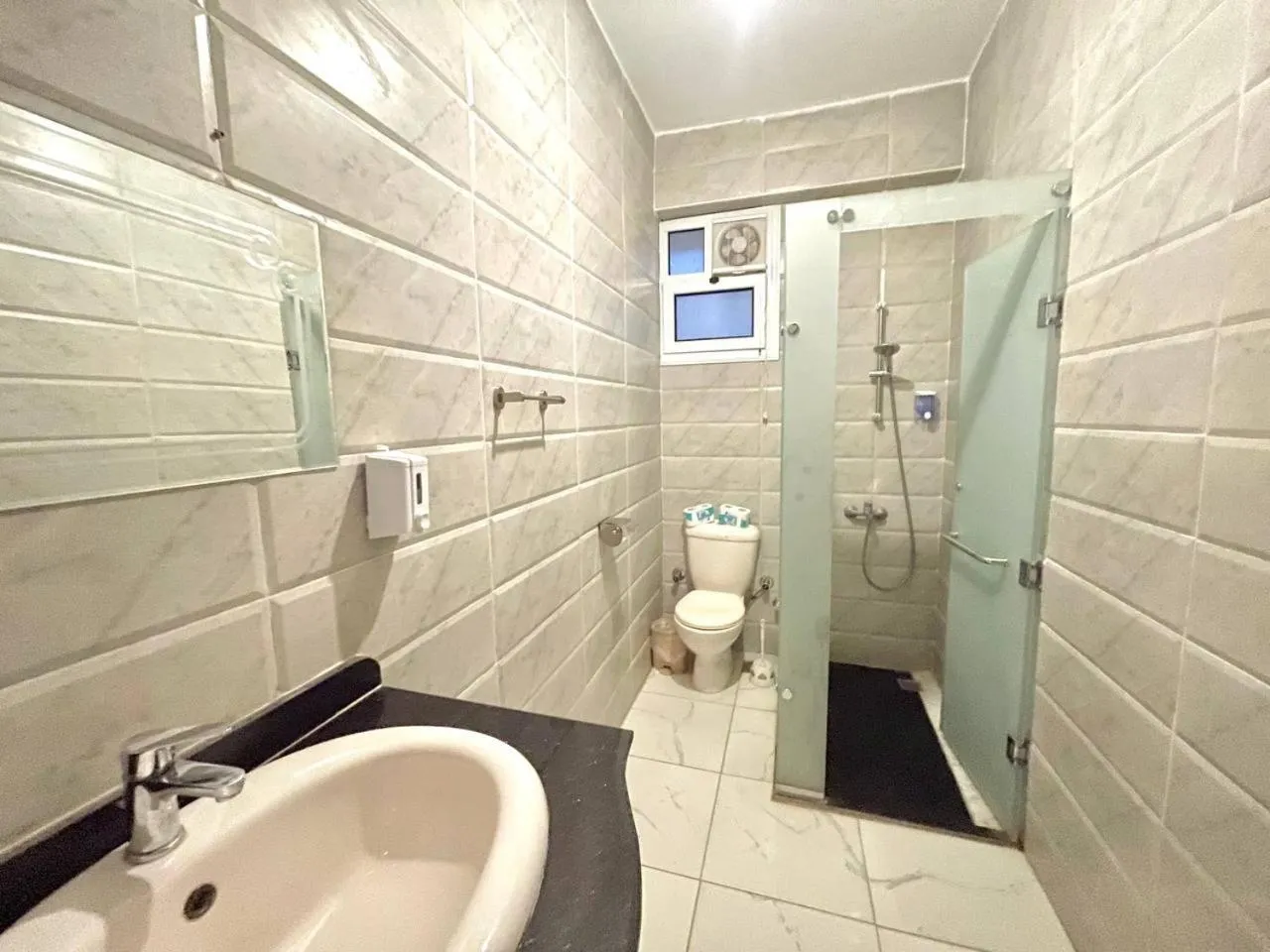 Toilet in Nile Panorama Hotel & Restaurant