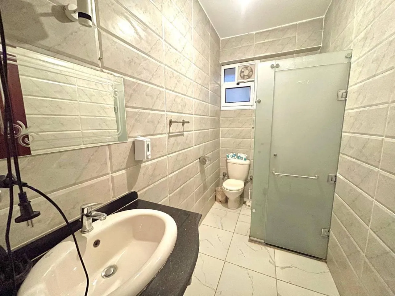 Shower in Nile Panorama Hotel & Restaurant