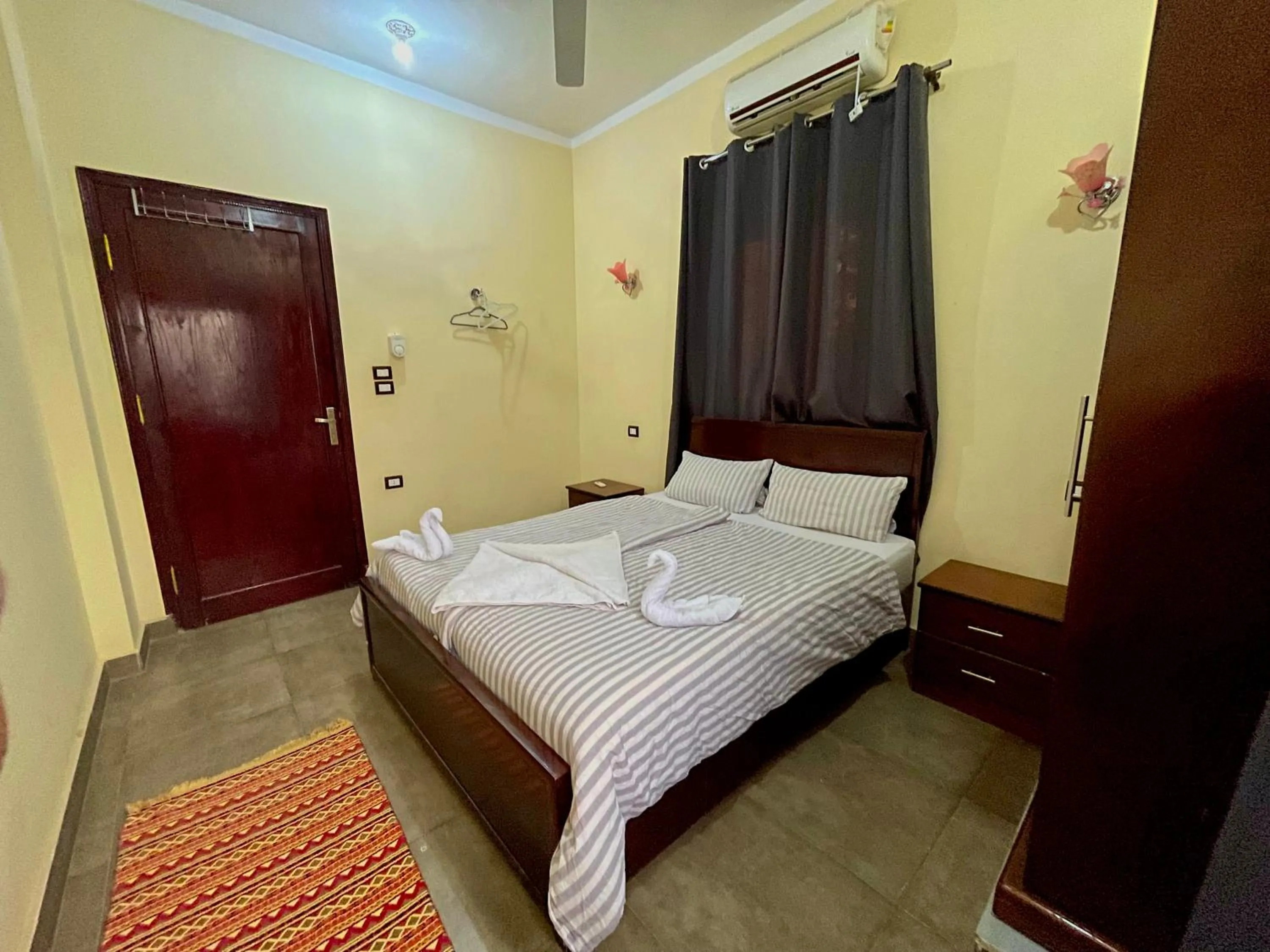 Bed in Nile Panorama Hotel & Restaurant