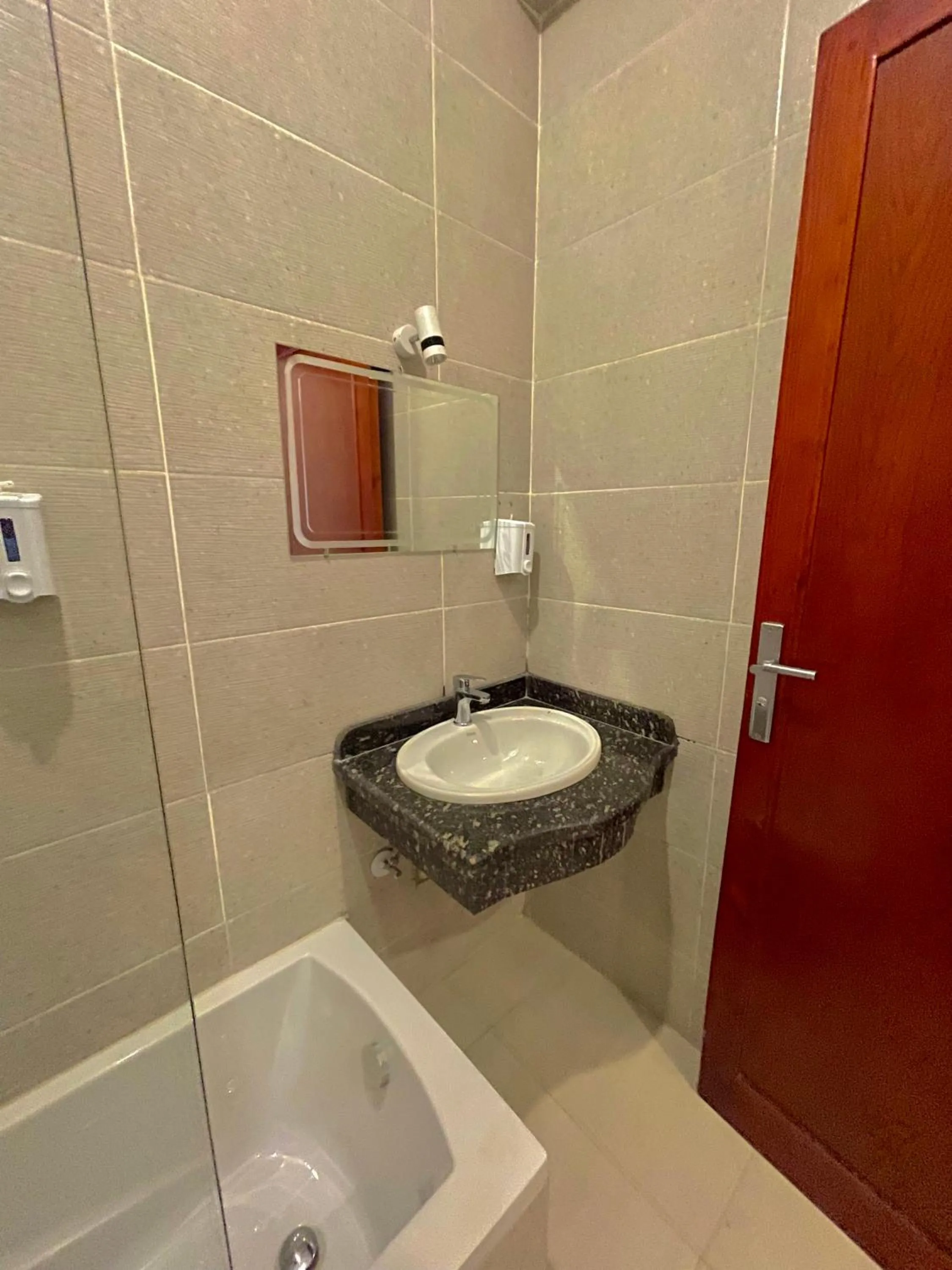 Shower in Nile Panorama Hotel & Restaurant