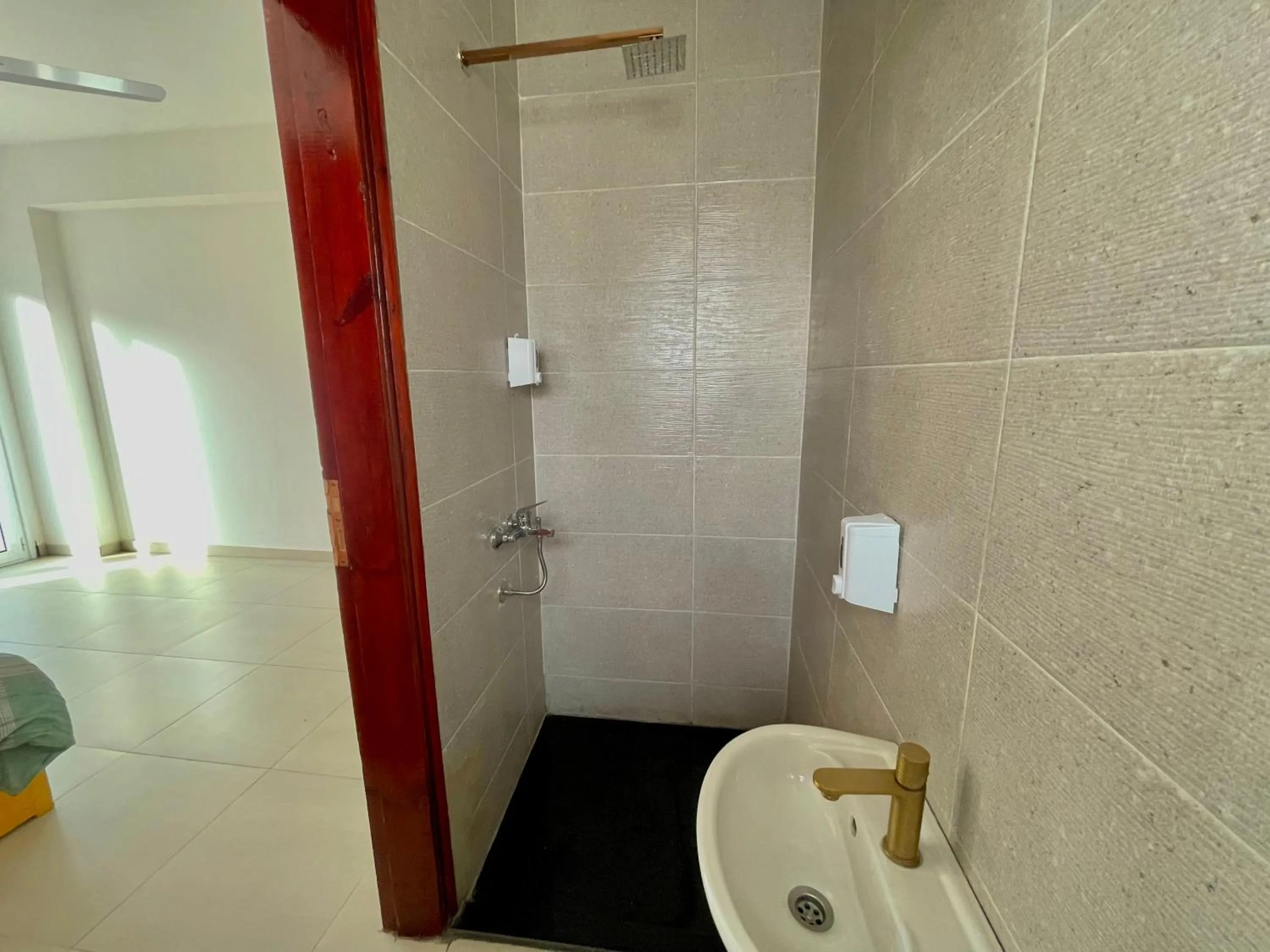 Shower in Nile Panorama Hotel & Restaurant