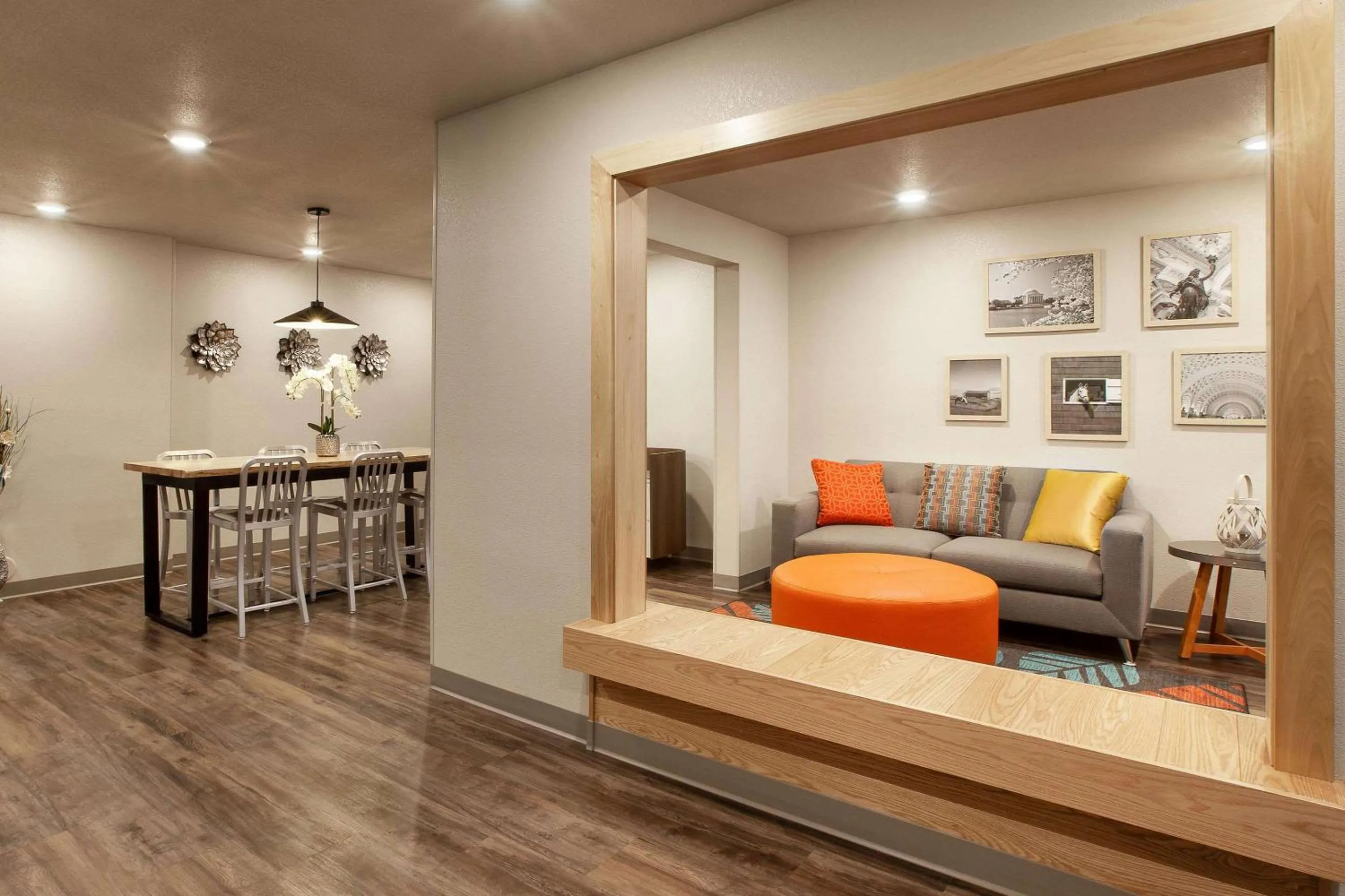 Lobby or reception in WoodSpring Suites Washington DC Northeast Greenbelt