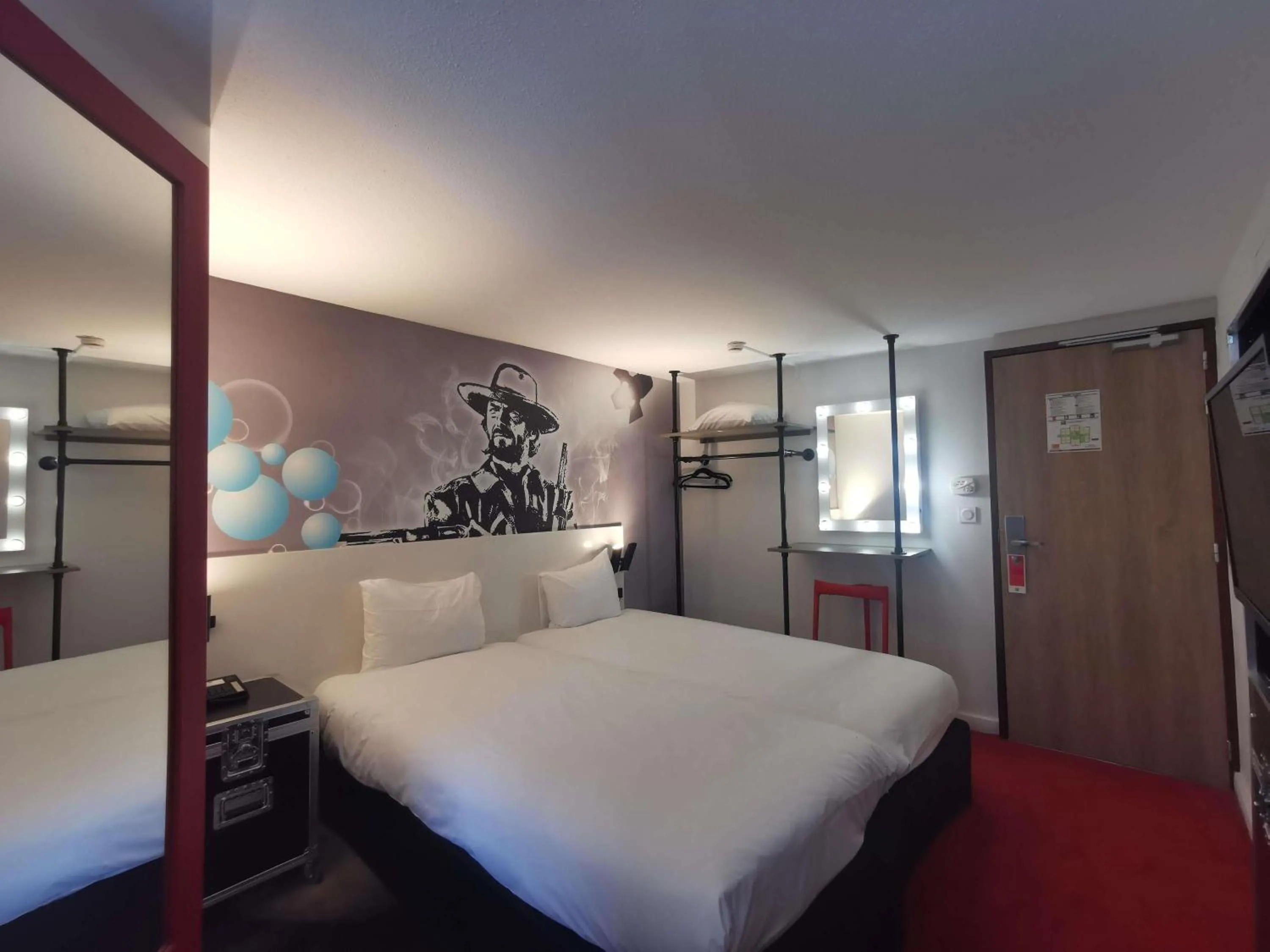 Bedroom, Bed in Ibis Styles Paris Saint Denis La Plaine