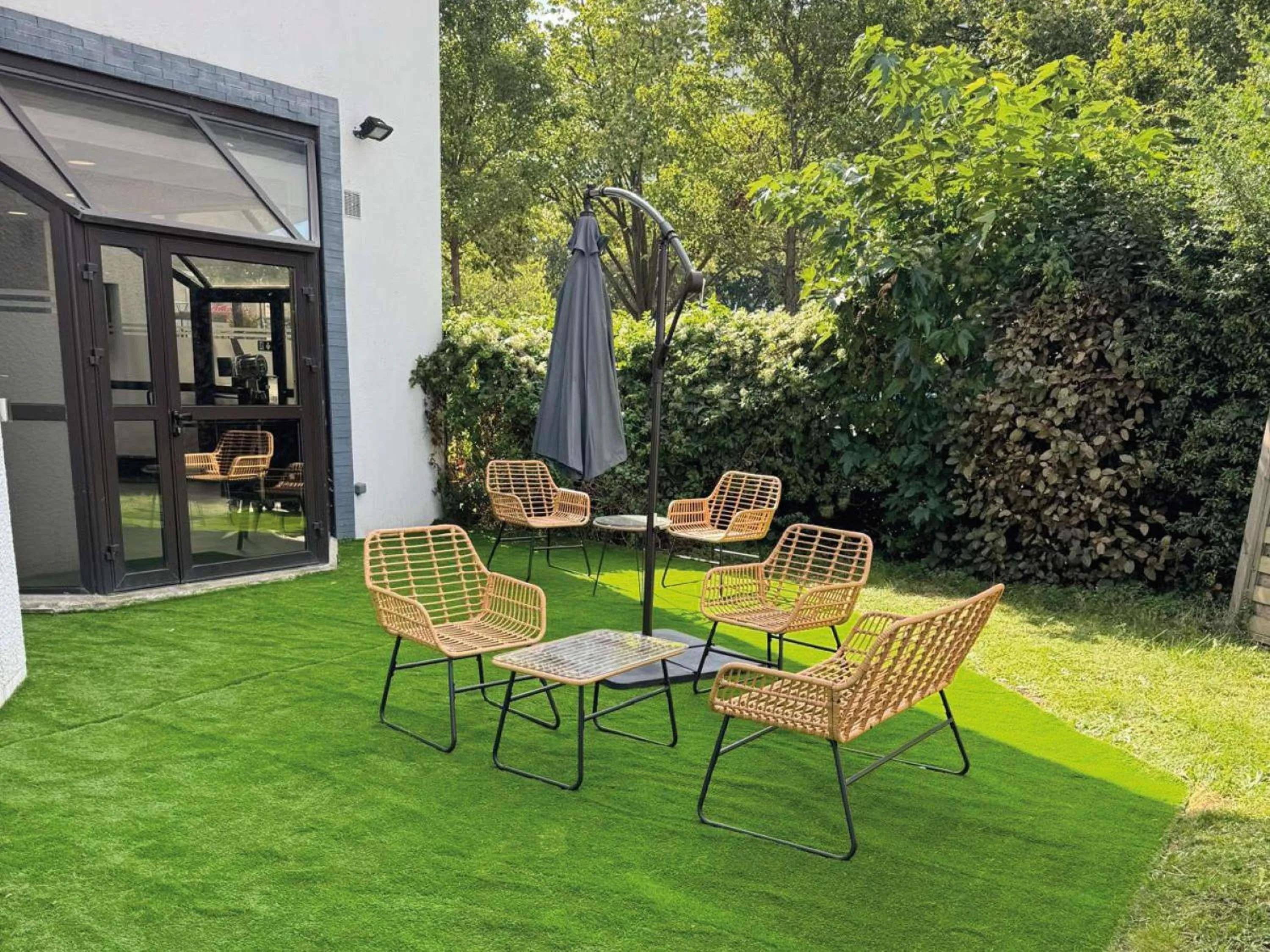 Property building in Ibis Styles Paris Saint Denis La Plaine