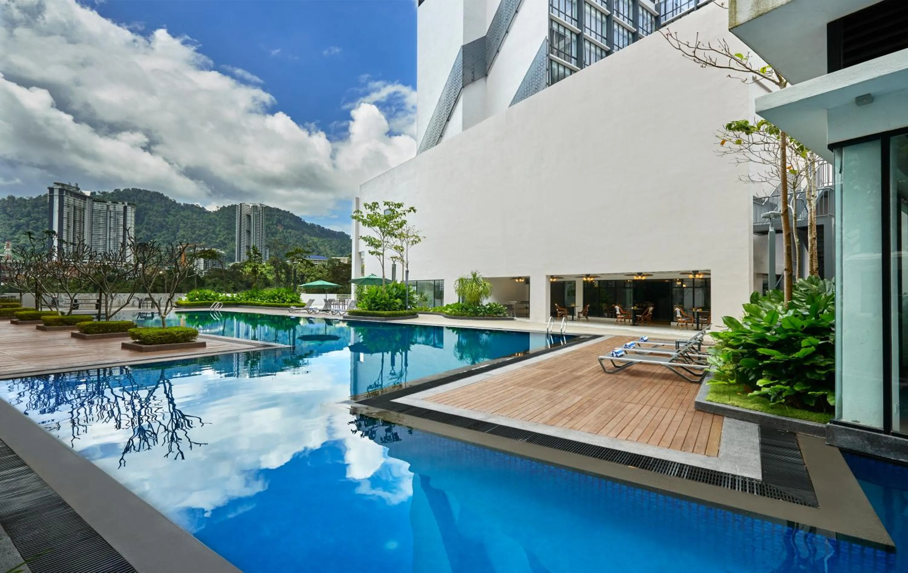 Swimming pool in Urban Tropic@Midhill Genting Highland (Free Wi-Fi)