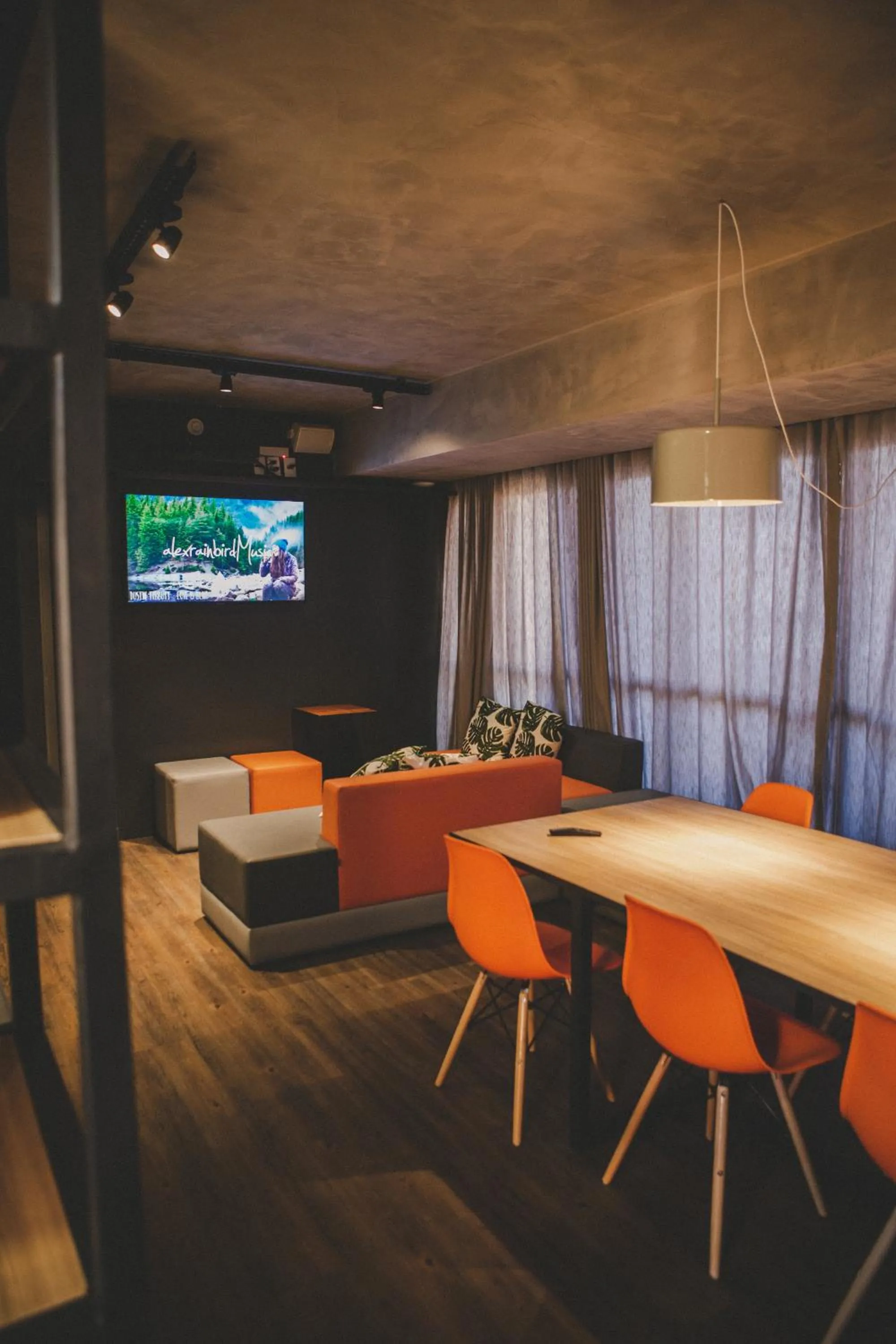 TV and multimedia in Wanderlust Hostel
