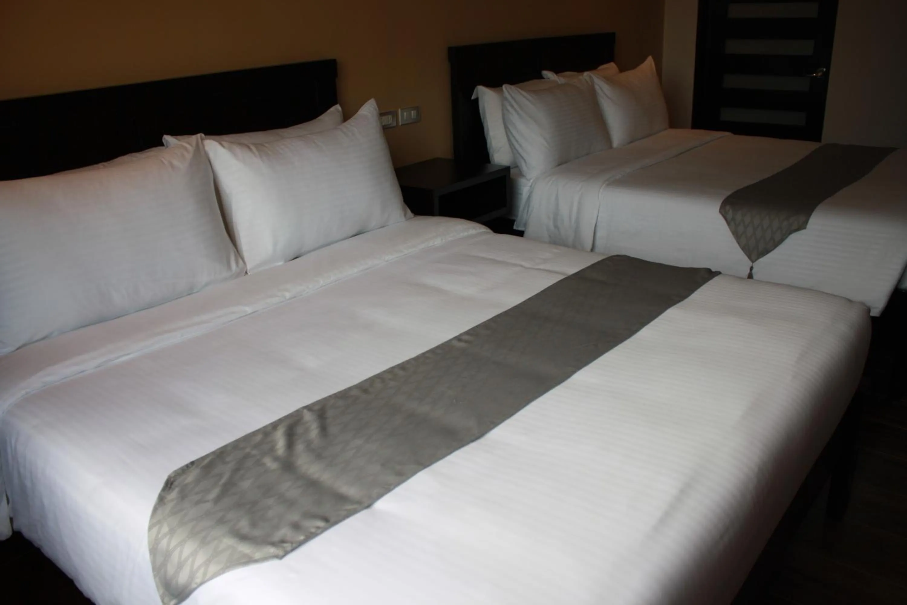 Bed in Hidden Jewel Resort