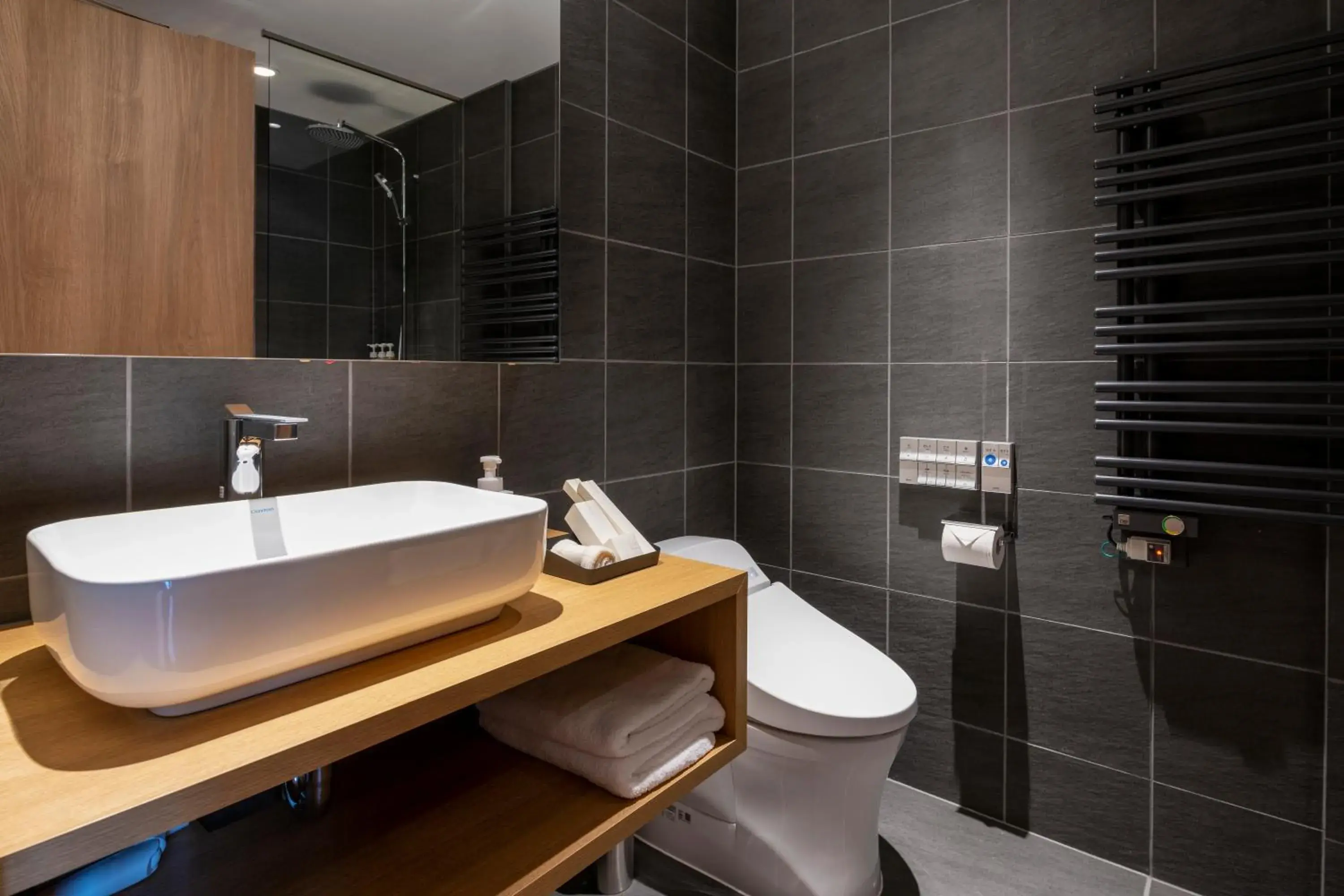 2 Bedroom Premier Suite (Dual Key) in Fenix Furano 2 Bedroom Premier Suite (Dual Key) in Fenix Furano