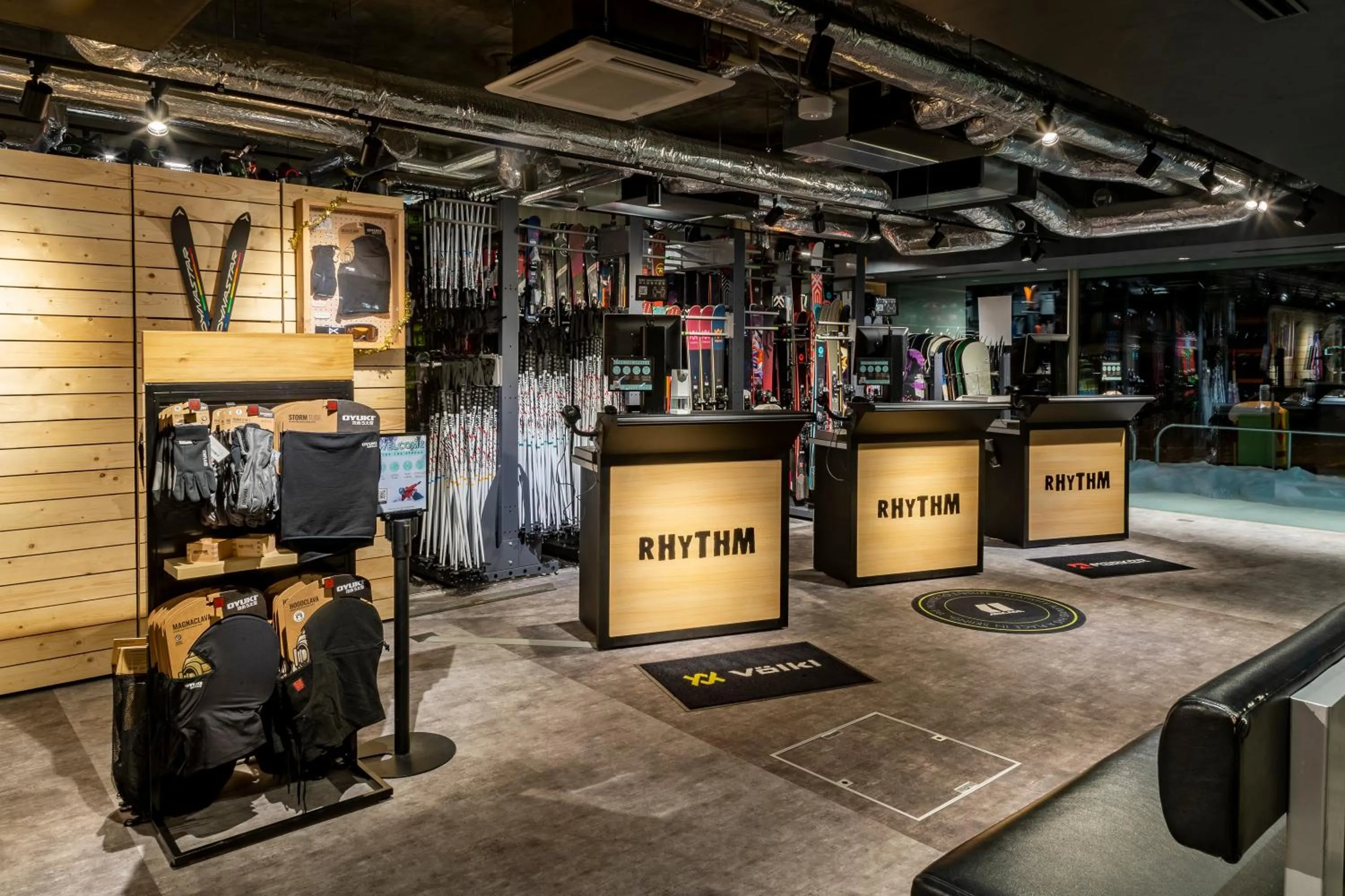 On-site shops in Fenix Furano