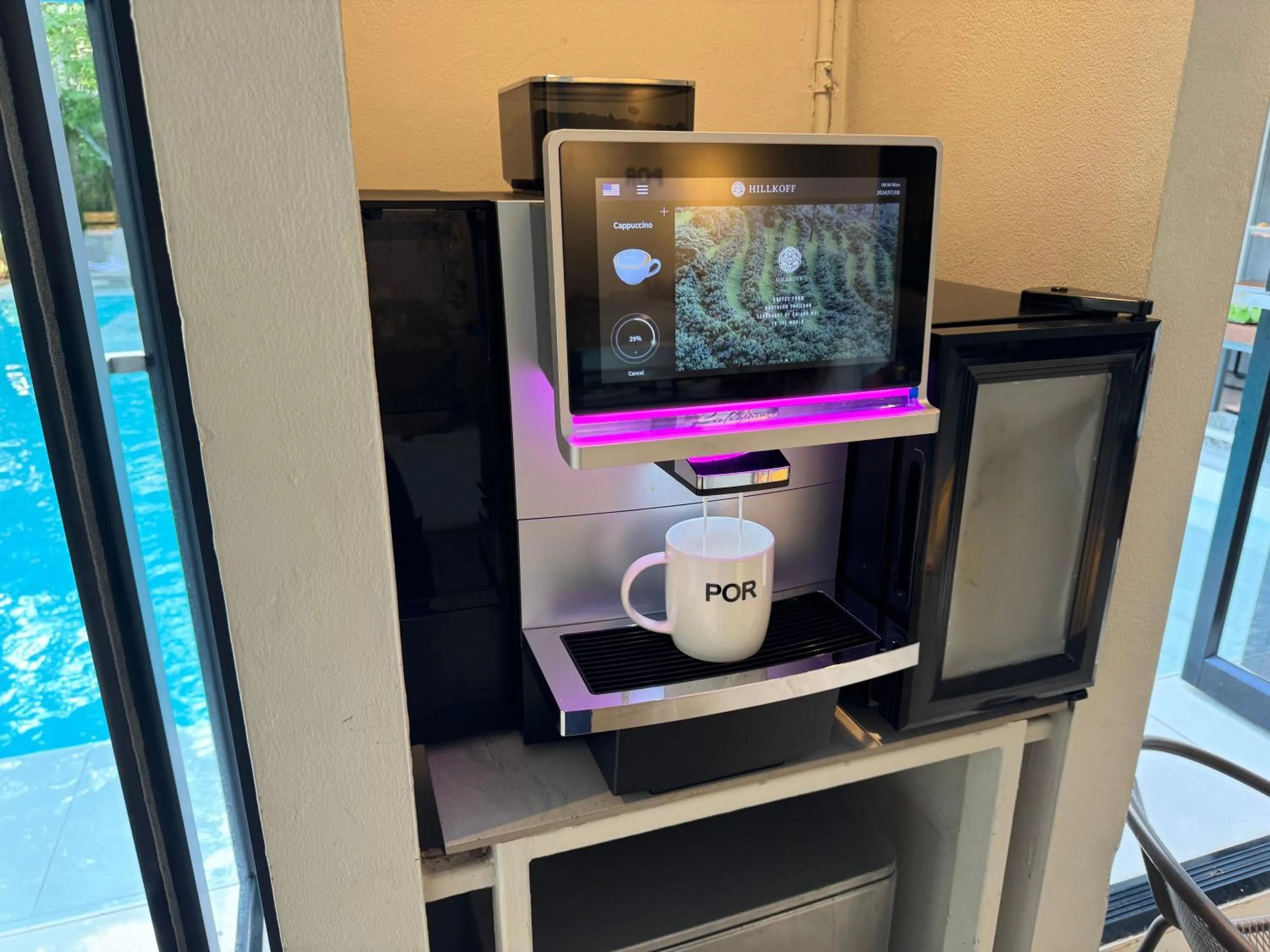 Swimming pool in POR Daowadung NO PARKING