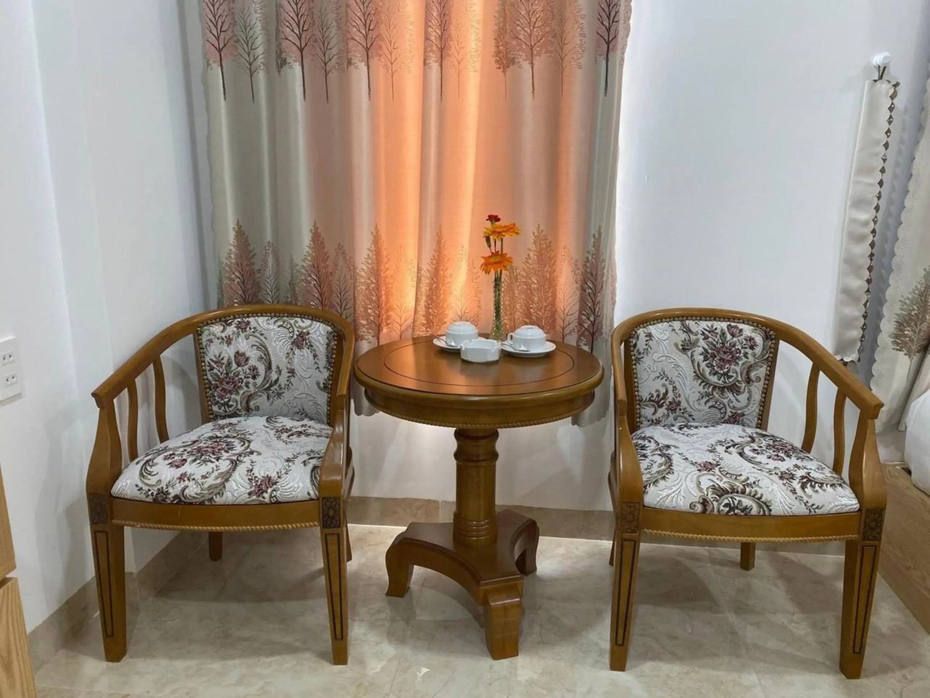 Seating area in Blue-S Hotel & Apartment