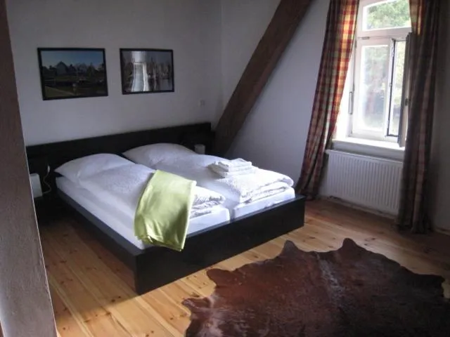 Bed in To`n Schlagboom