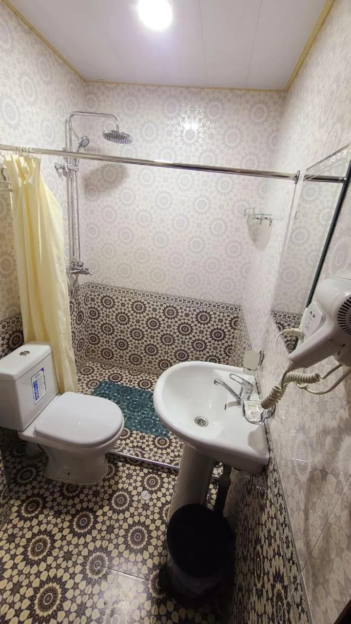 Shower in Samarkand City Center Hotel