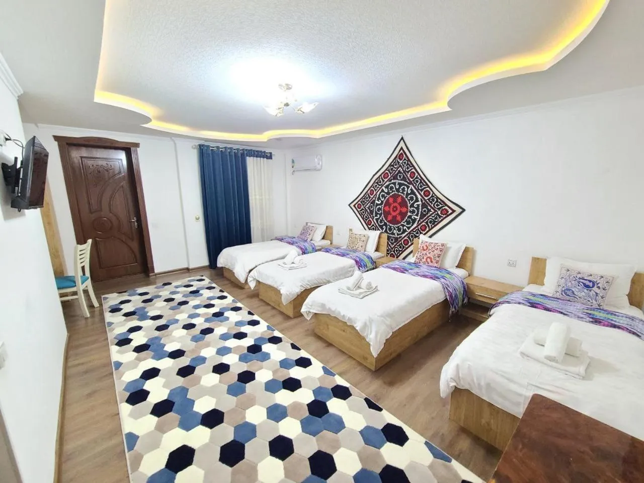 Bedroom, Bed in Samarkand City Center Hotel