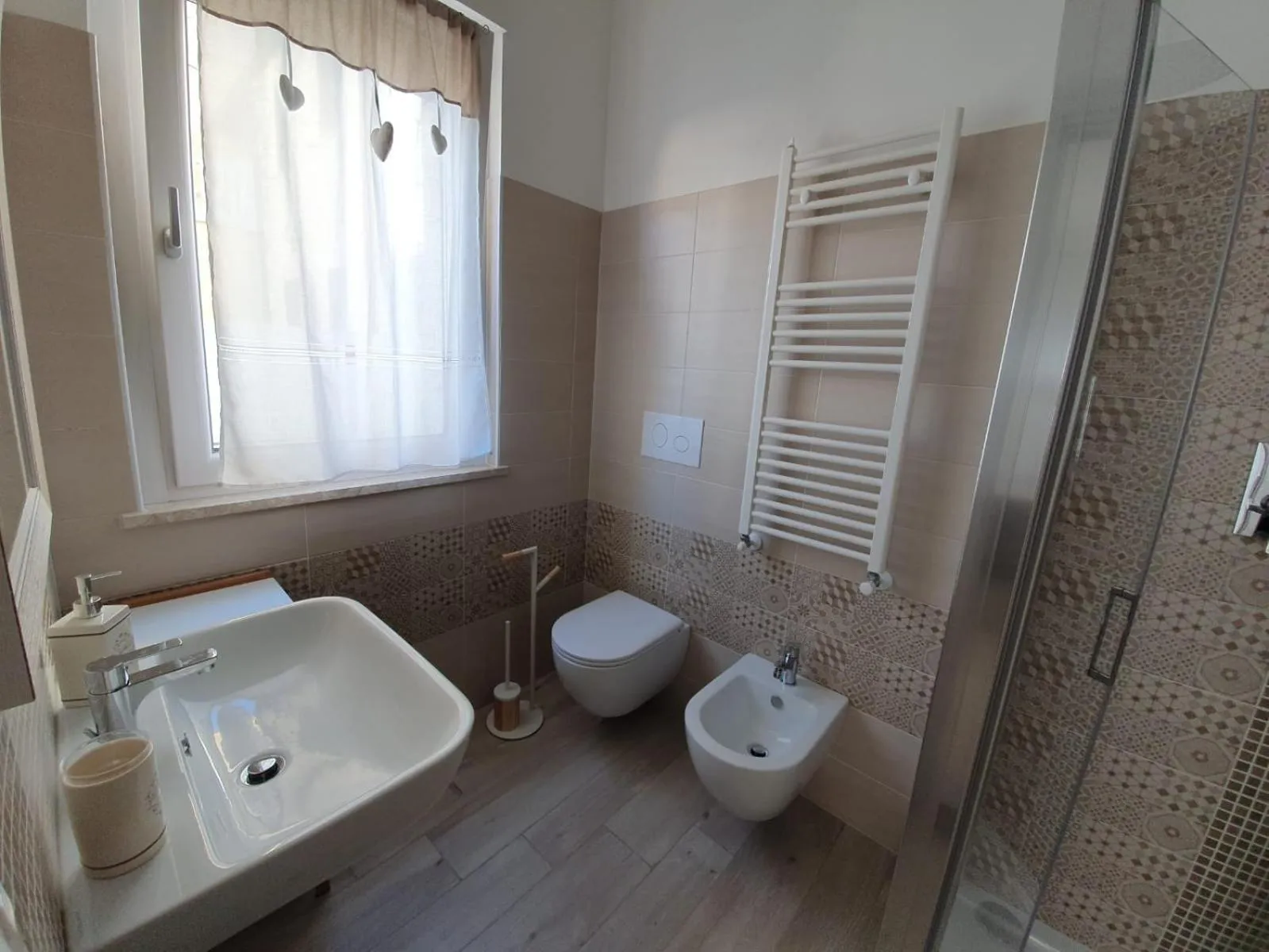 Shower in B&B Locanda Criloro